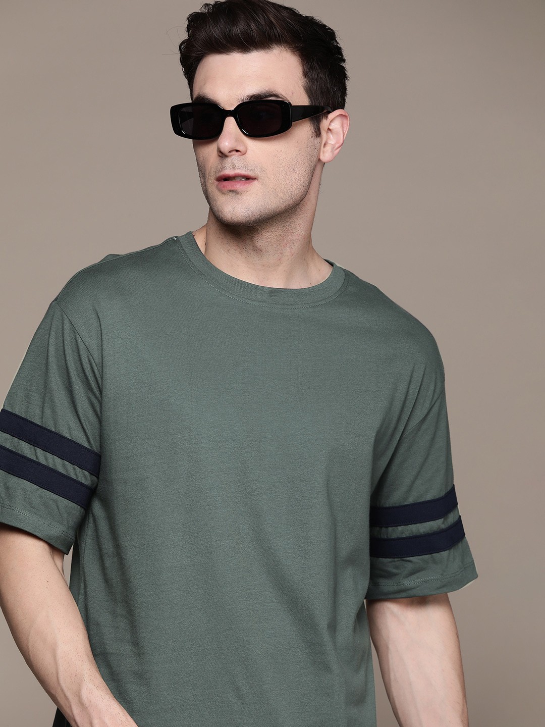 

The Roadster Lifestyle Co. Drop-Shoulder Sleeves Pure Cotton Relaxed Fit T-shirt, Green