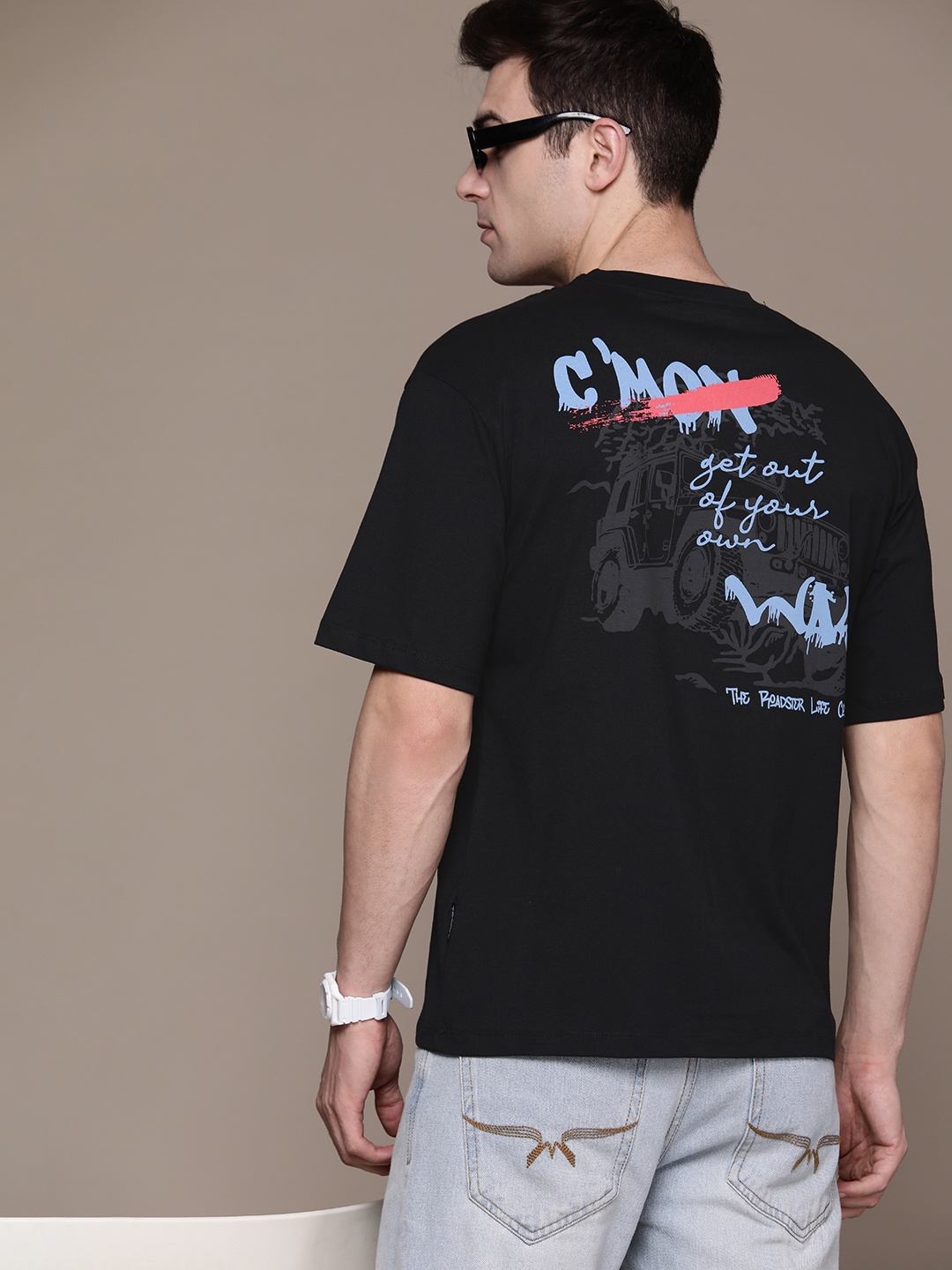 

The Roadster Lifestyle Co. Graphic Printed Pure Cotton T-shirt, Black