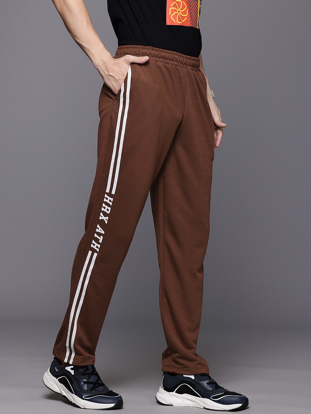 

HRX by Hrithik Roshan Men Lifestyle Track Pants, Brown