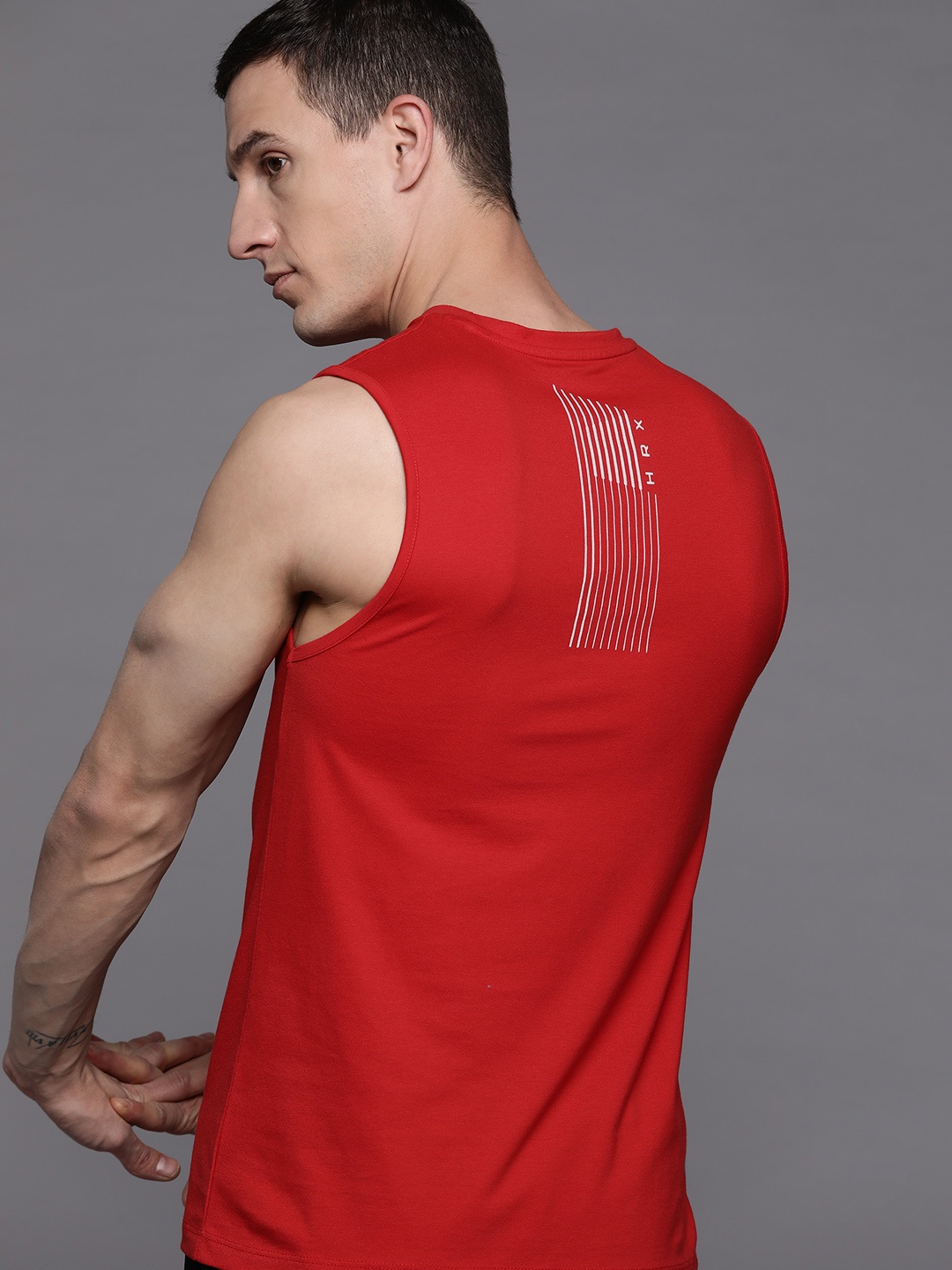 

HRX by Hrithik Roshan Rapid-Dry Training T-shirt, Red