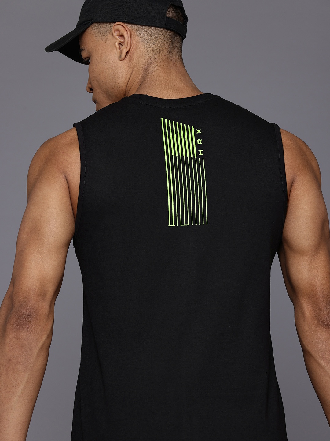 

HRX by Hrithik Roshan Printed Detail Sleeveless Training T-shirt, Black
