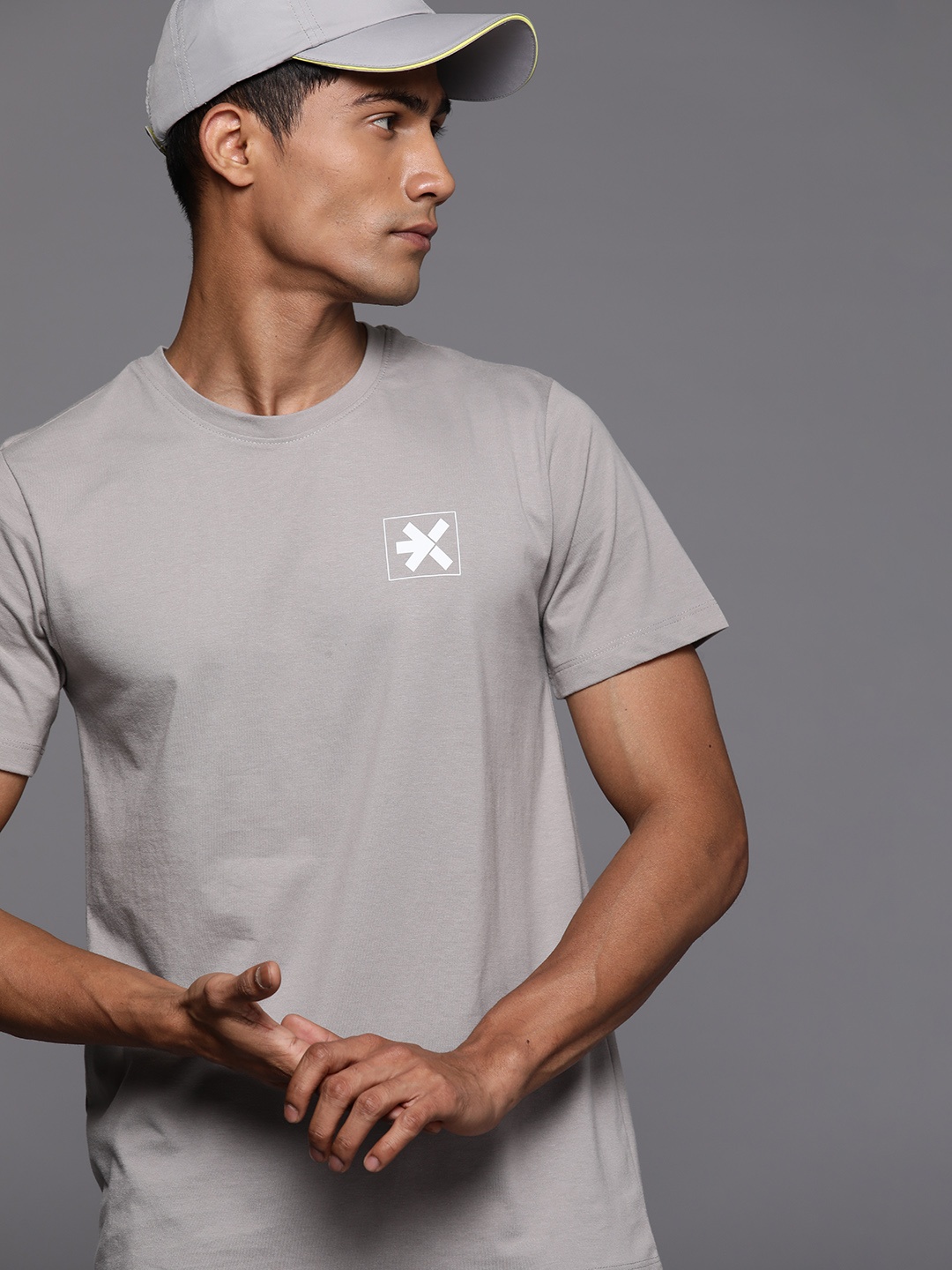 

HRX by Hrithik Roshan Rapid-Dry Running T-shirt, Grey