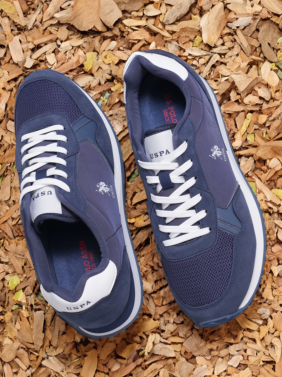 

U.S. Polo Assn. Men Darrion Retro Joggers Sneakers, Navy blue