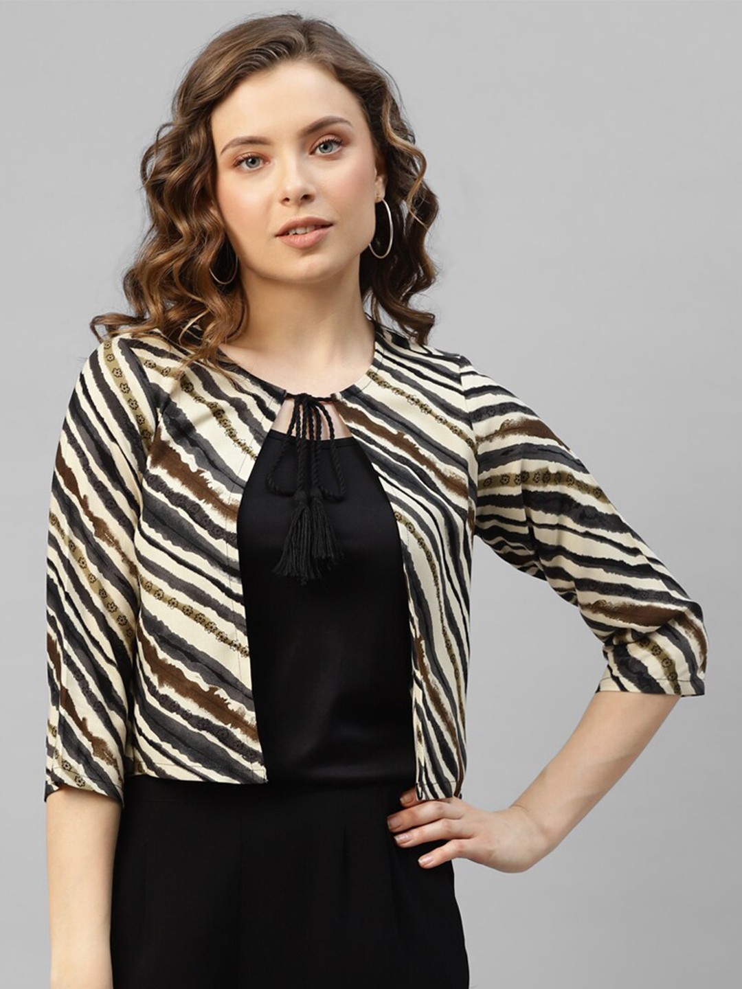 

DEEBACO Striped Tie-Ups Crop Shrug, Black