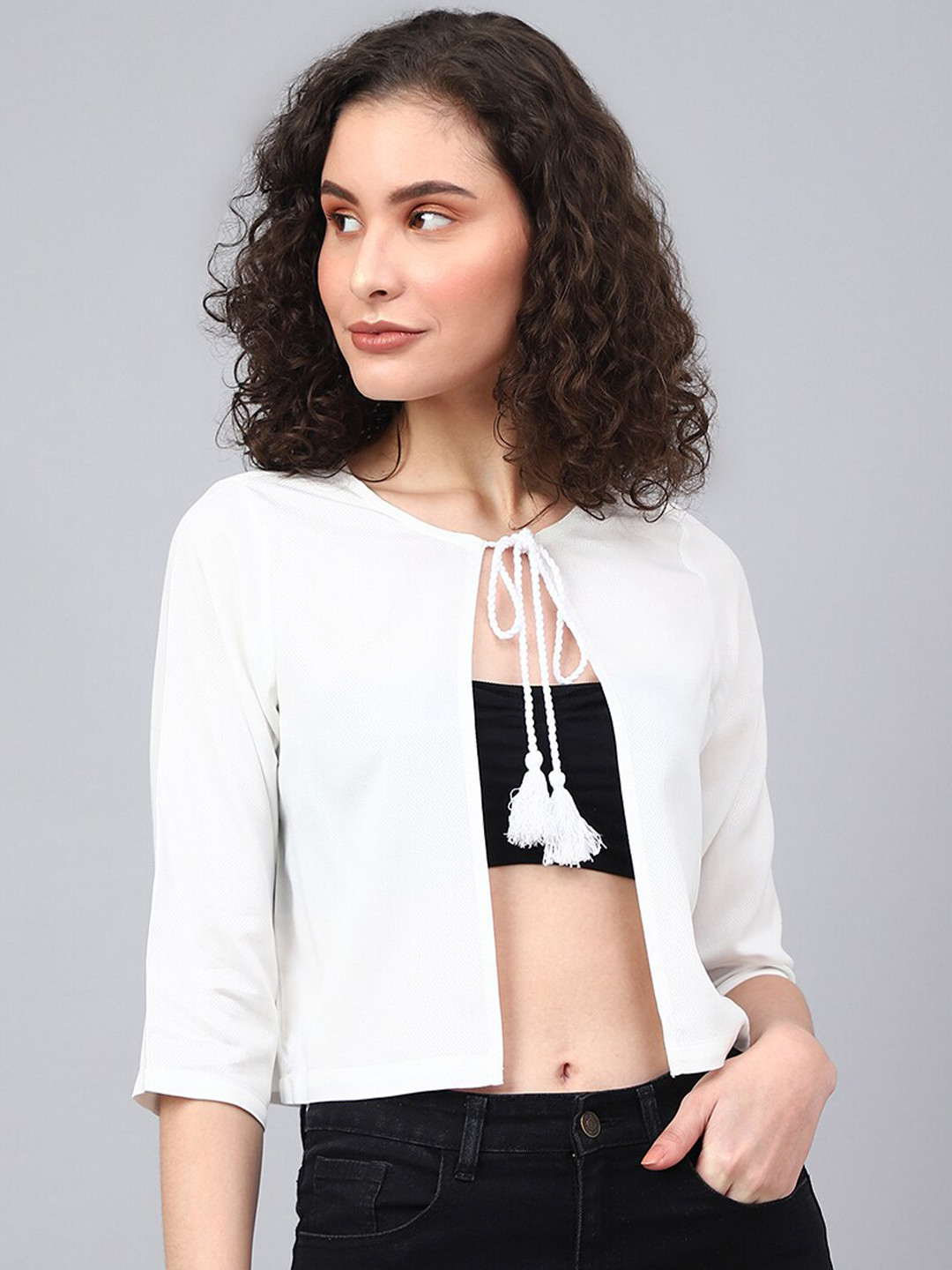 

DEEBACO Tie Up Neck Crop Cotton Shrug, White