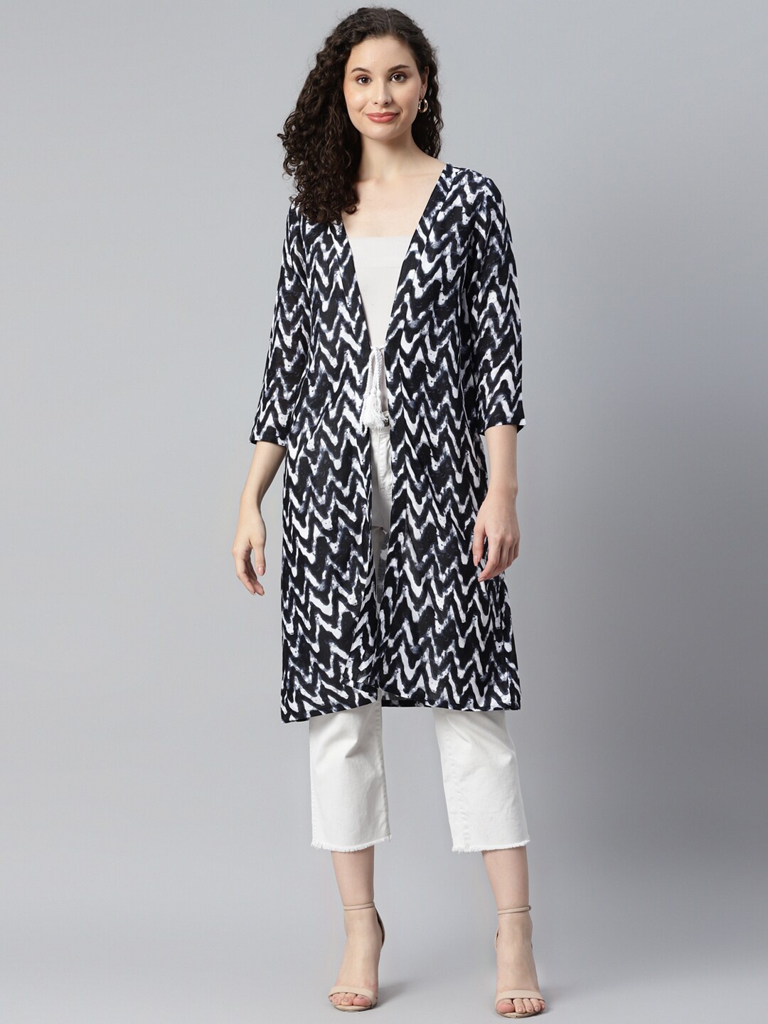 

DEEBACO Zig-Zag Printed Longline Cotton Tie-Up Shrug, Grey