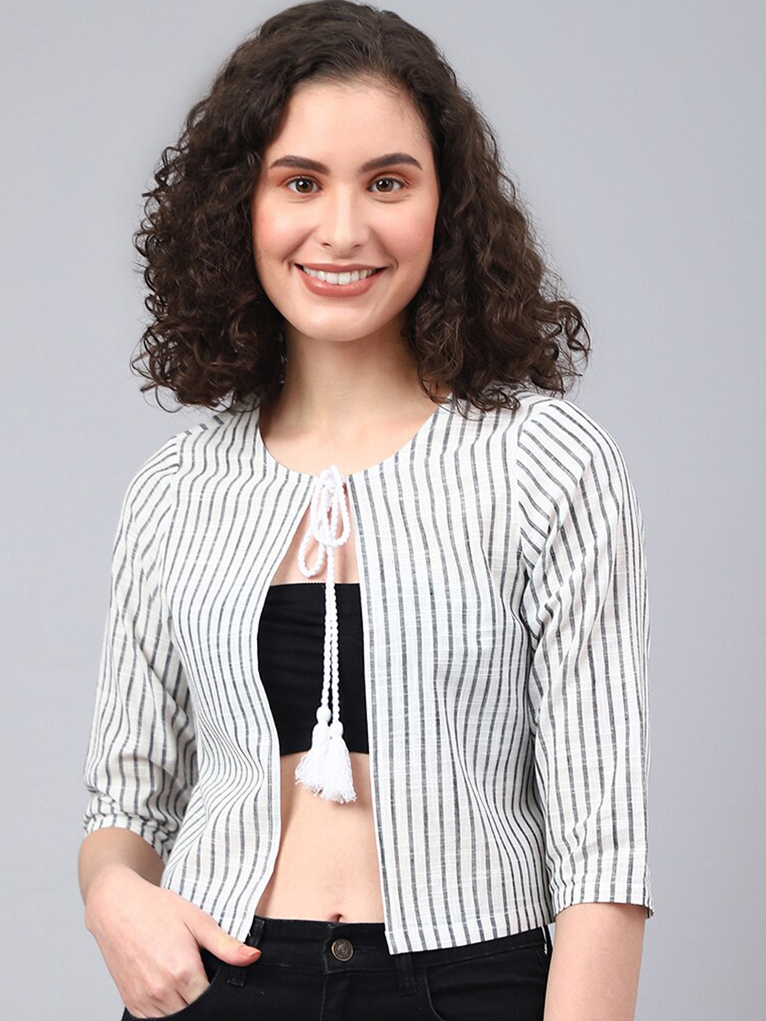 

DEEBACO Striped Cotton Tie-Up Crop Shrug, White