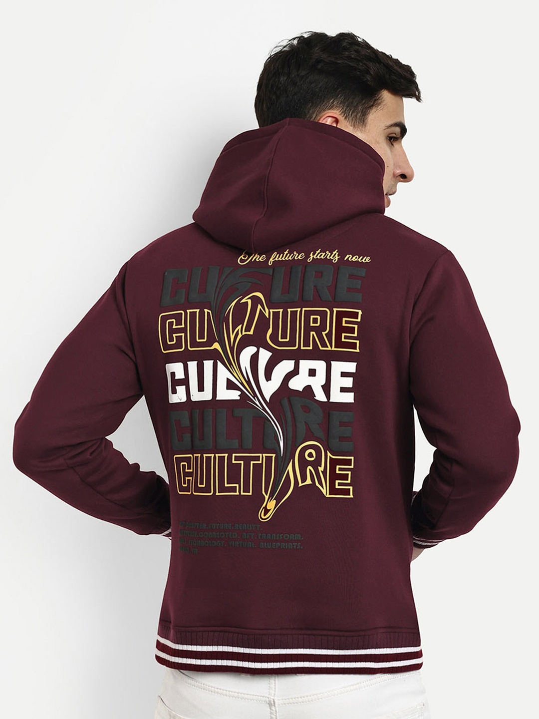 

REPRISE Men Maroon Printed Hooded Sweatshirt