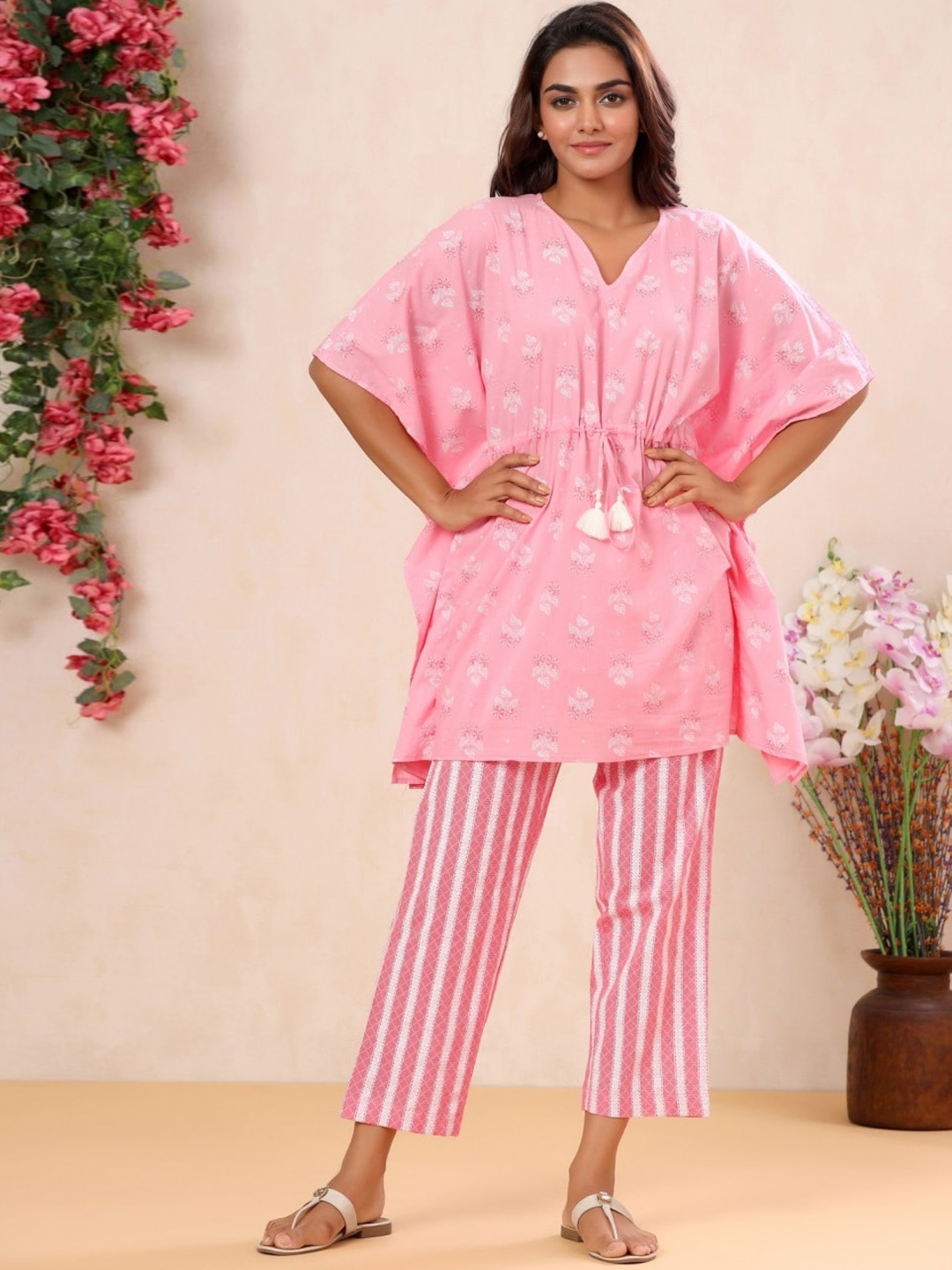 

Sangria Pink Floral Printed Pure Cotton Kaftan With Trouser