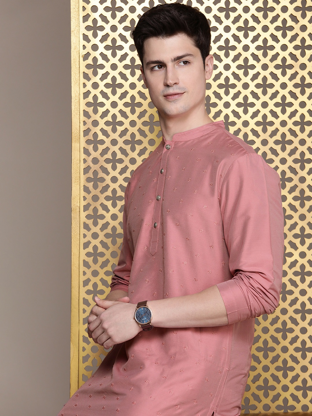

House of Pataudi Self Embroidered Jashn kurta, Mauve