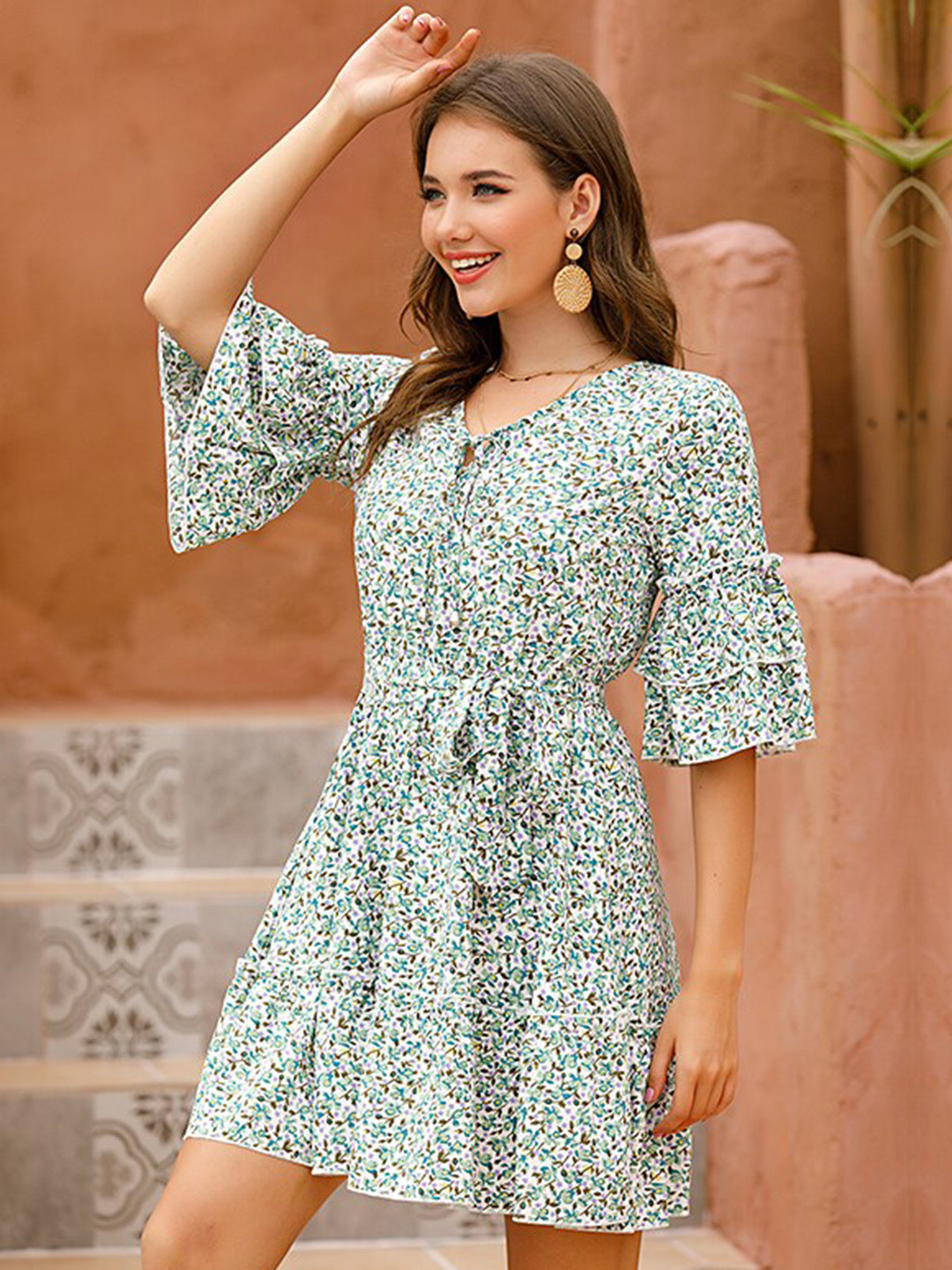 

StyleCast Green Floral Printed Tie-Up Neck Bell Sleeves Gathered Tiered Fit & Flare Dress