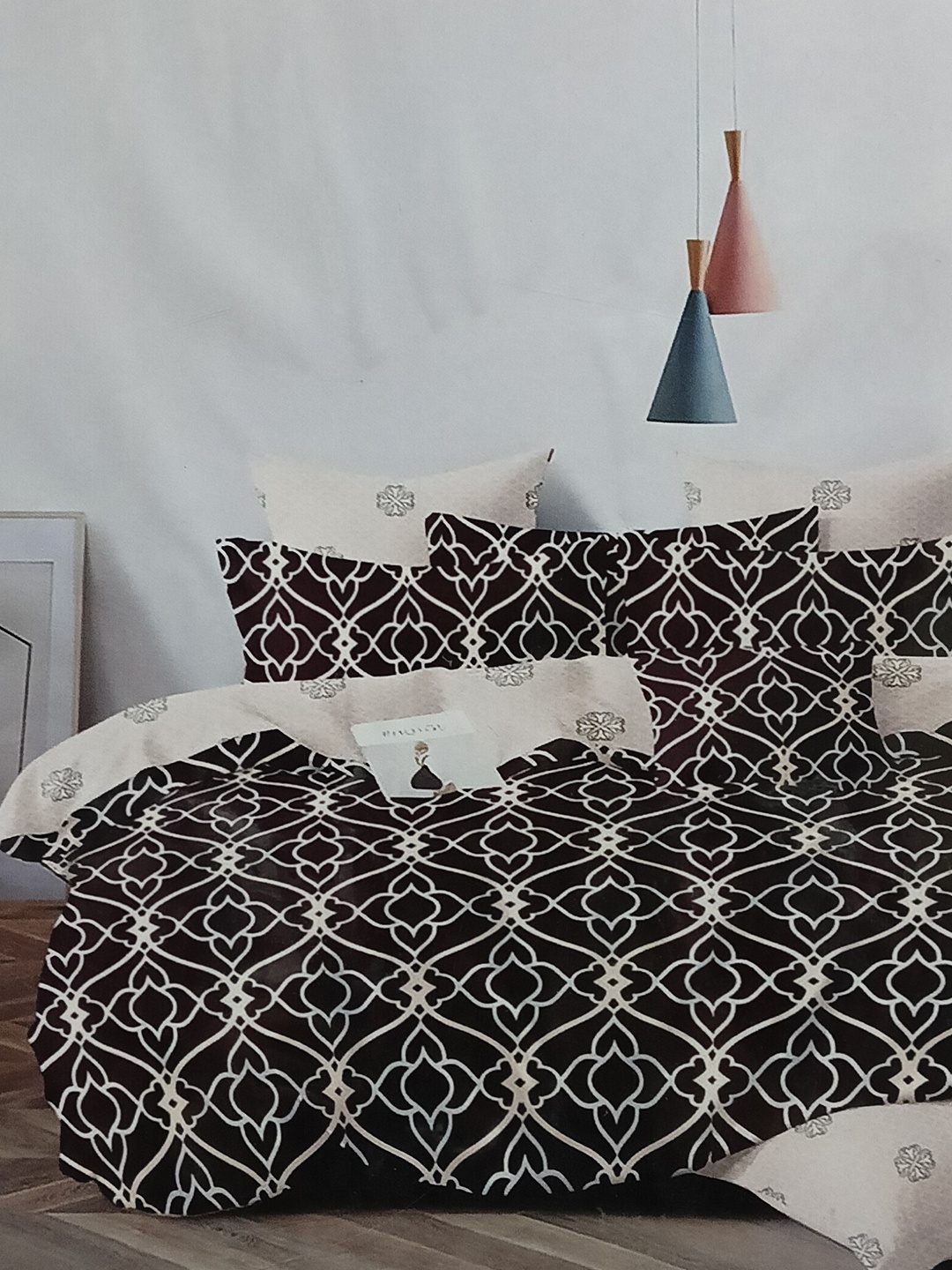 

Signature Black Microfiber Floral 144 TC Queen Bedsheet with 2 Pillow Covers