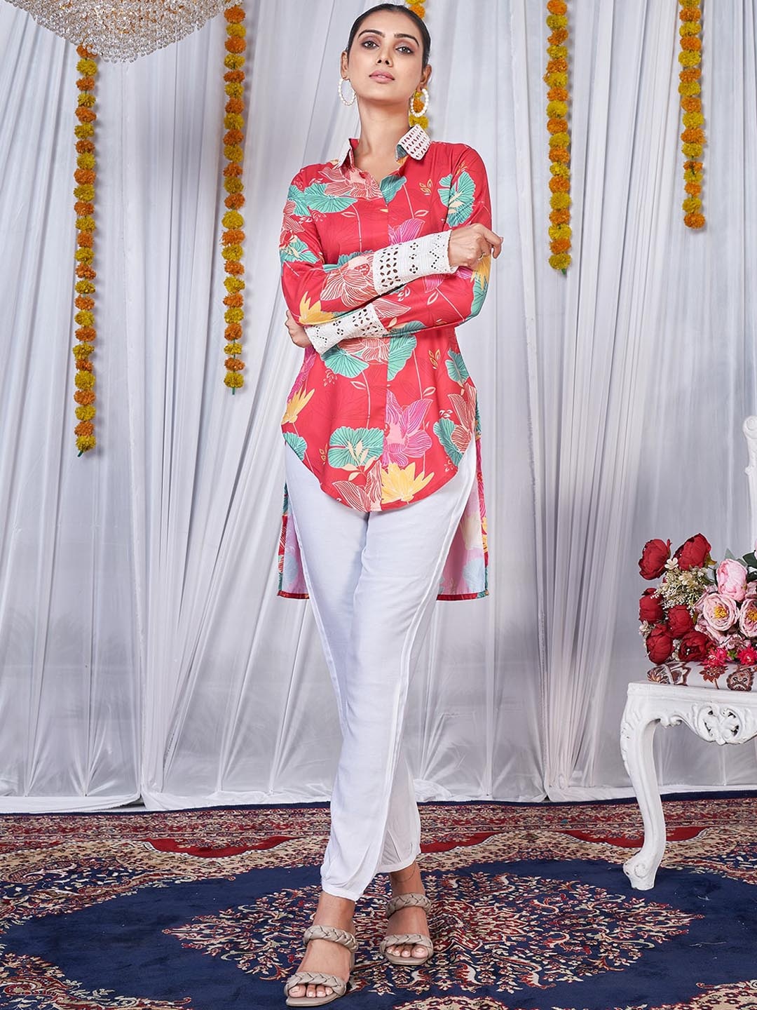 

KALINI Floral Printed Kurta With Trousers, Red