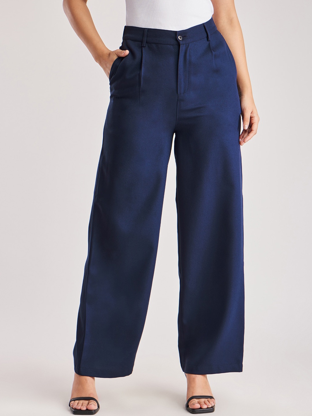 

FableStreet Women Loose Fit High-Rise Pleated Parallel Trousers, Navy blue