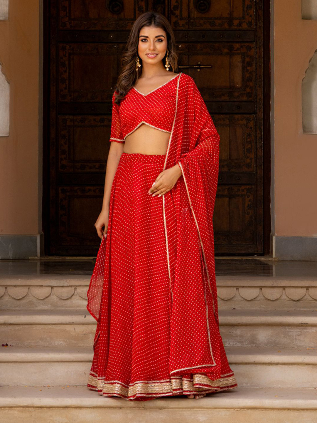 

HOUSE OF JAMOTI Red Ready to Wear Lehenga & Blouse With Dupatta