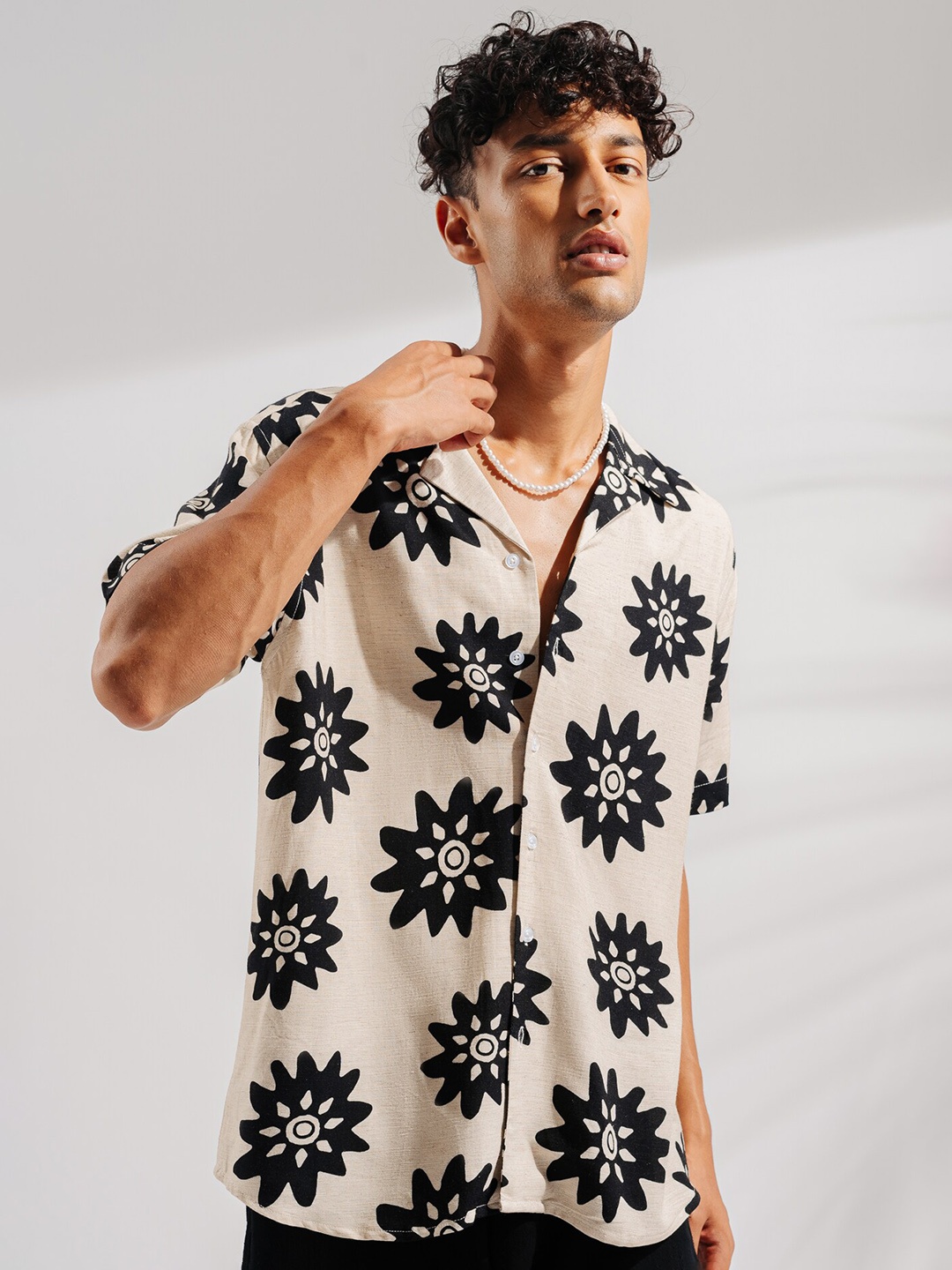 

FREAKINS Floral Printed Casual Shirt, Black