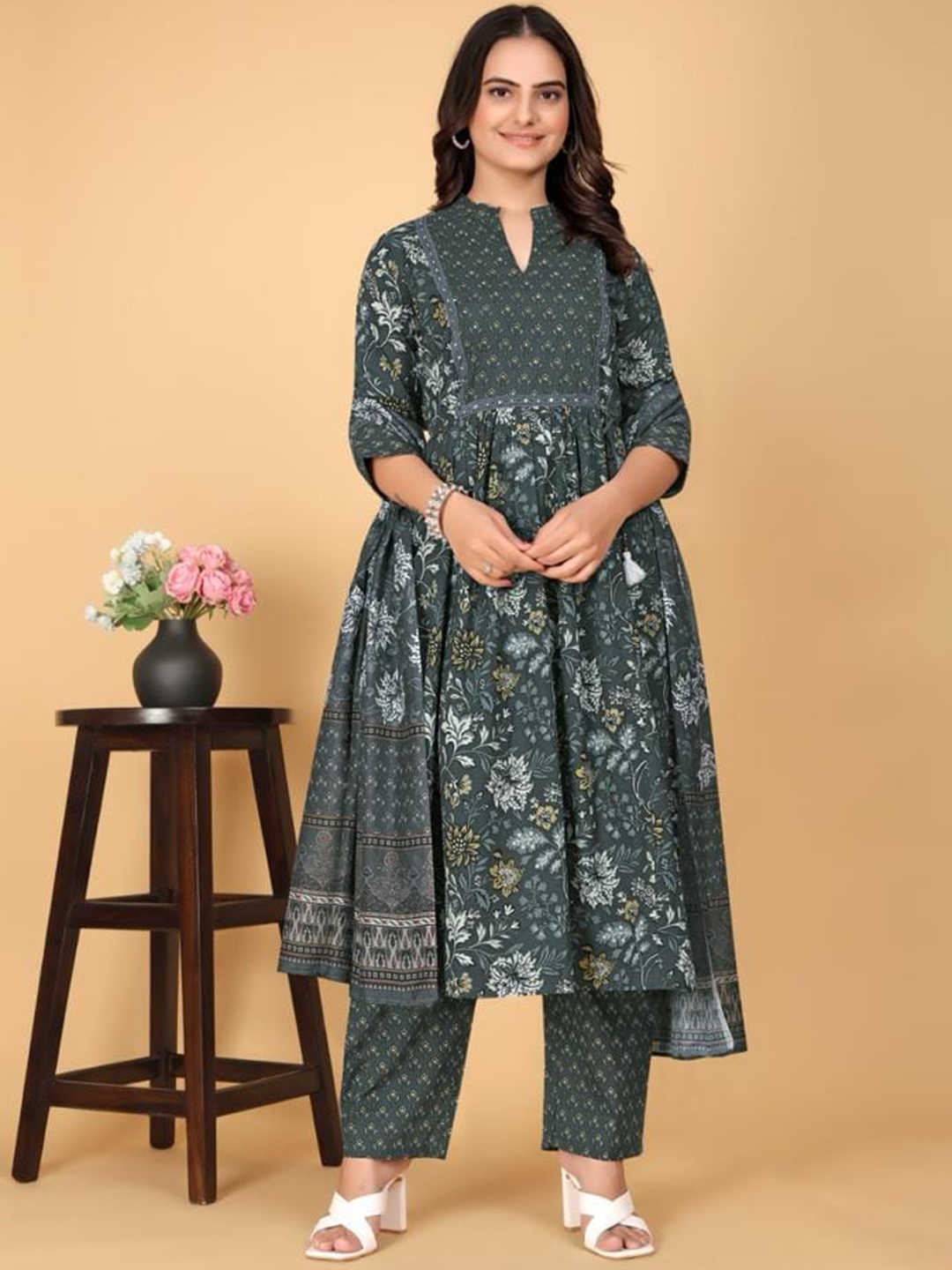 

FABDYOR Floral Printed Pure Cotton Pleated A-Line Kurta With Trousers & Dupatta, Green