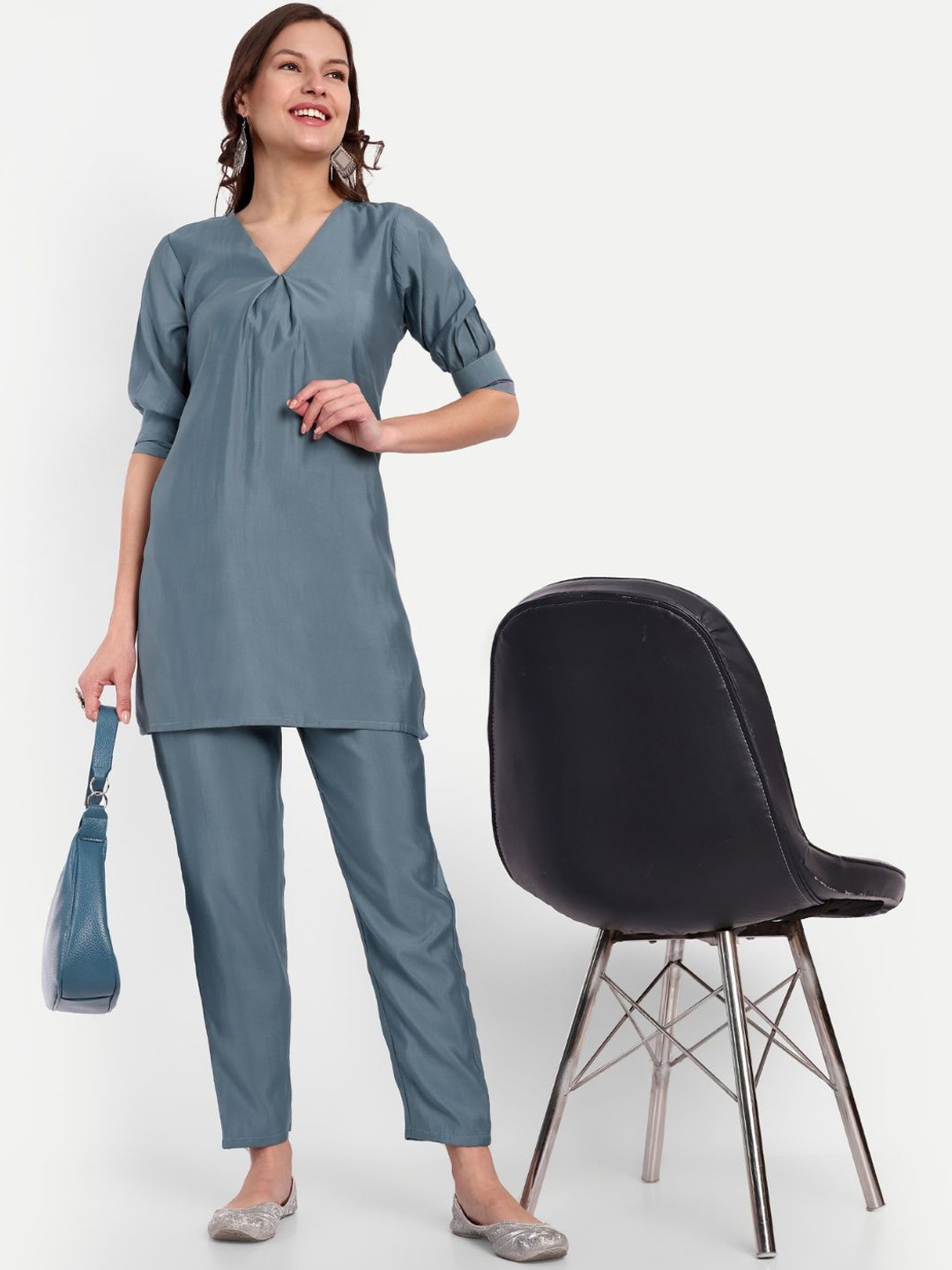 

FABDYOR V-Neck Tunic With Trousers, Grey