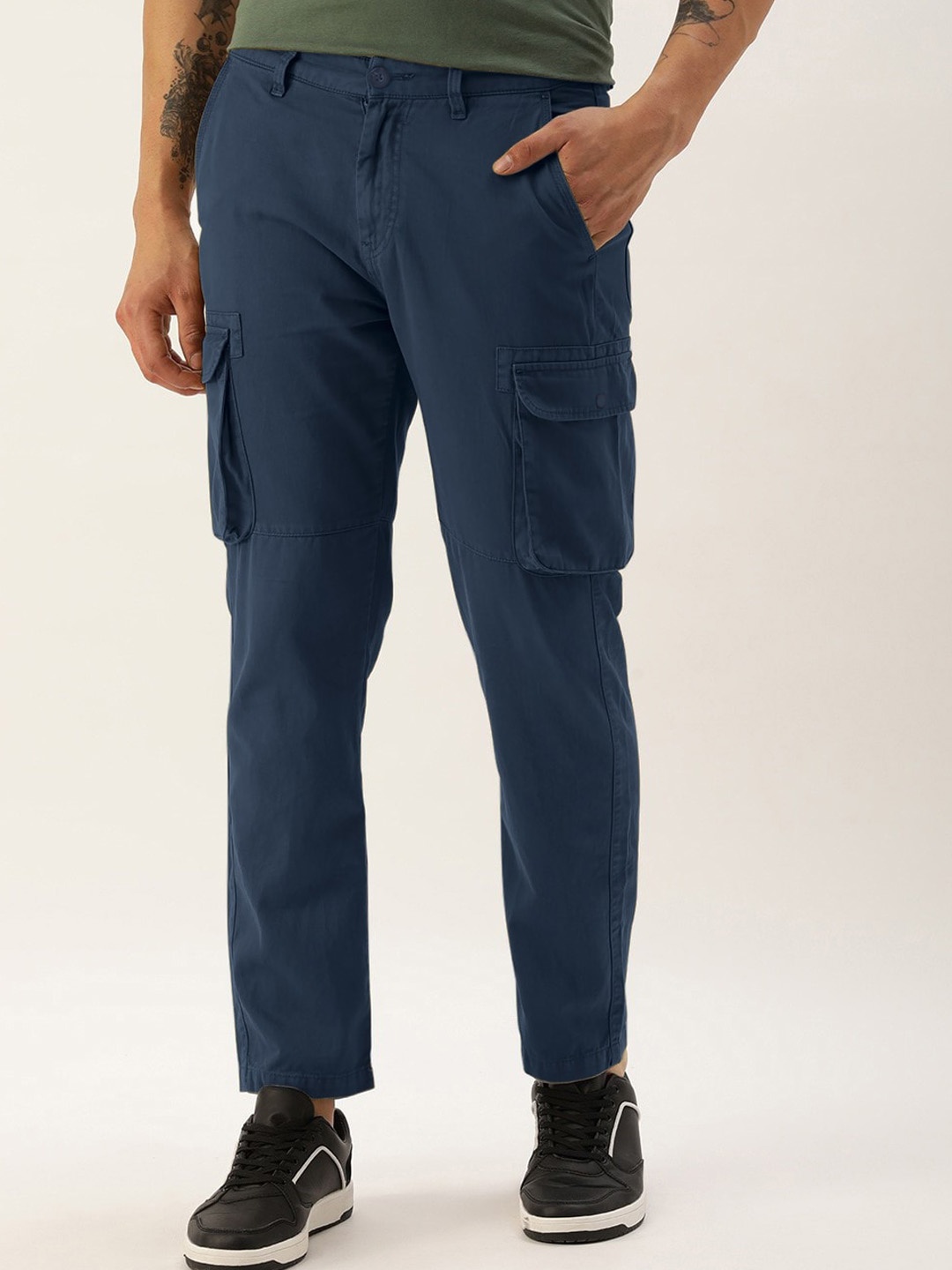 

IVOC Men Regular Fit Mid-Rise Pure Cotton Cargos Trousers, Blue