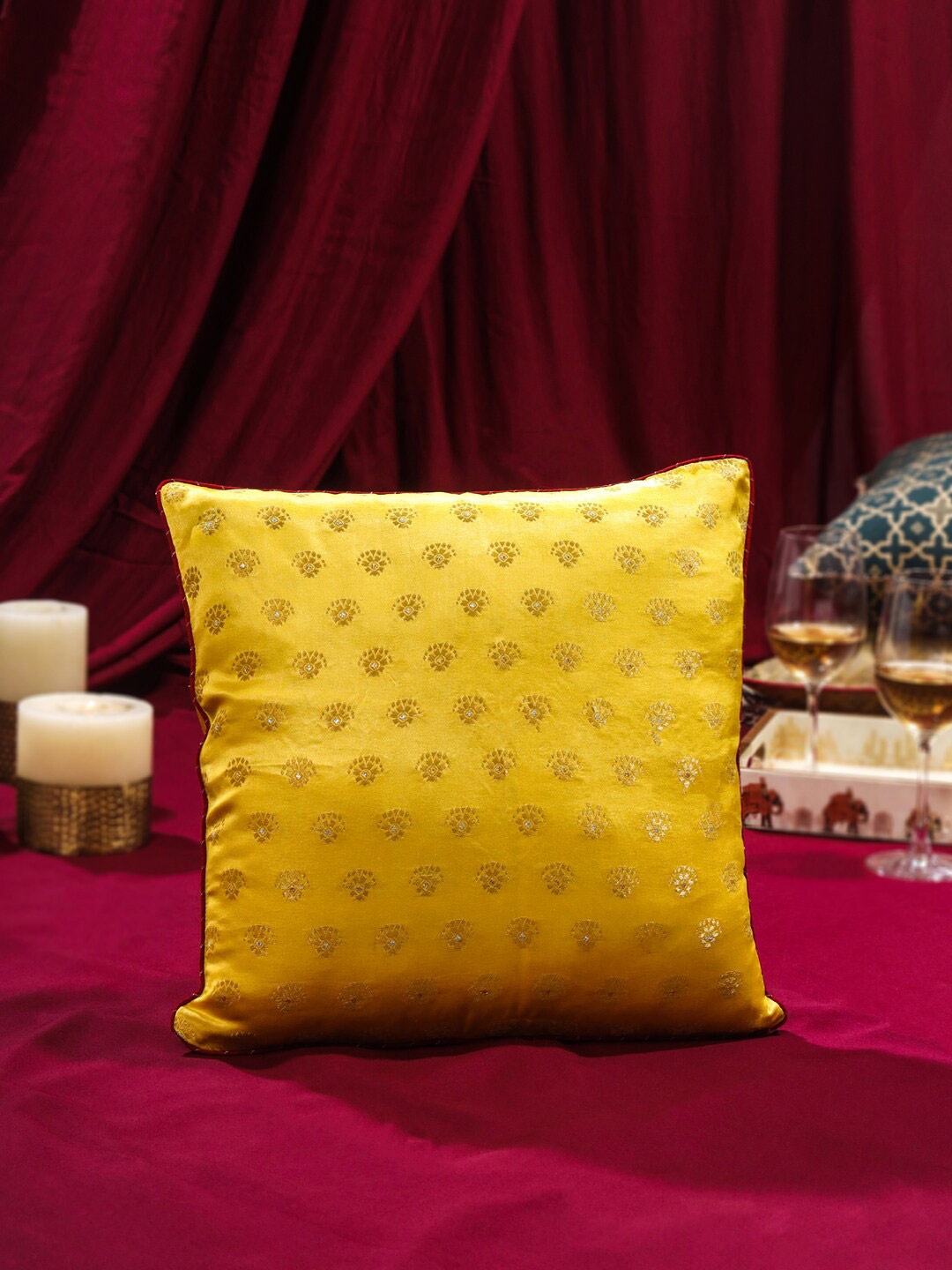 

House of Pataudi Yellow Floral Printed Jacquard Square Cushion Cover