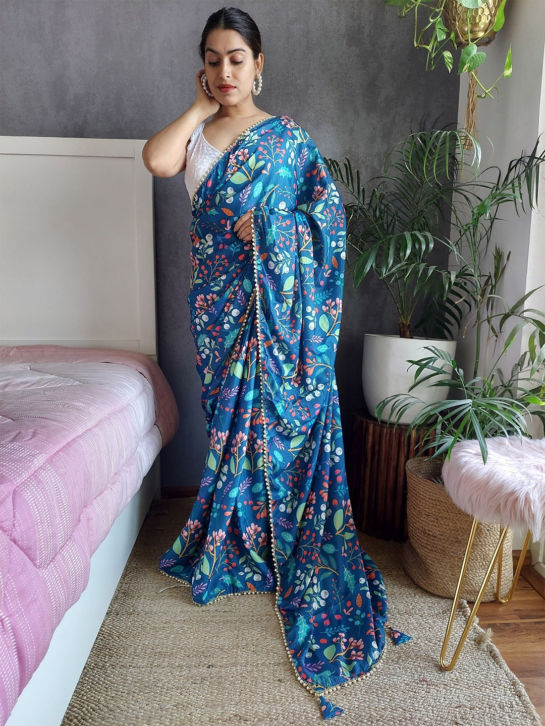 

Anouk Floral Printed Saree, Blue