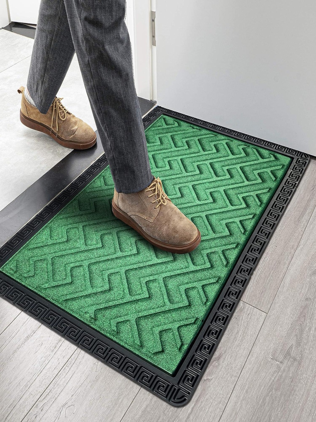 

Yes Cart Home Green & Black Textured Anti-Skid Doormat