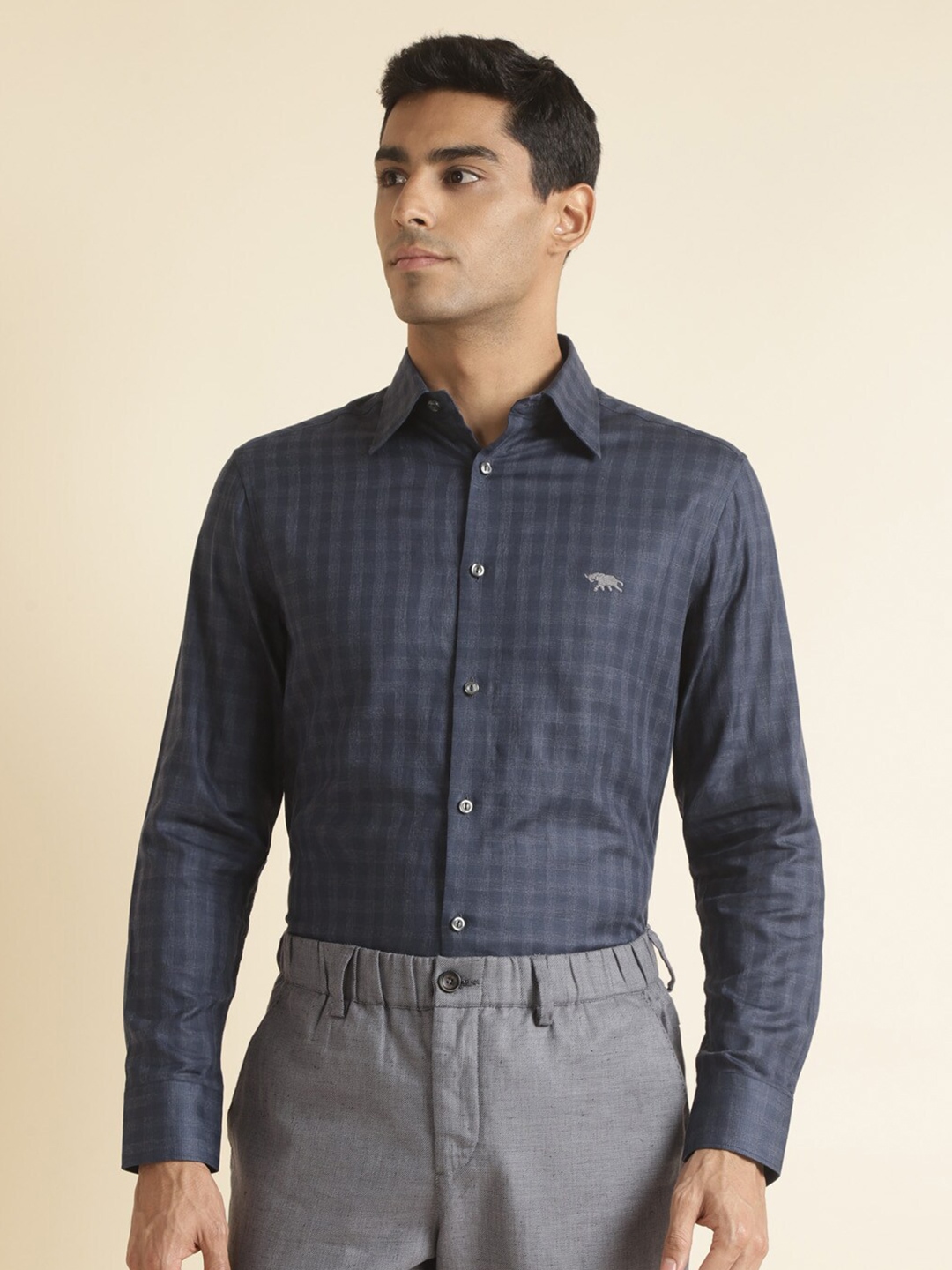 

Andamen Premium Checked Spread Collar Long Sleeves Cotton Formal Shirt, Navy blue