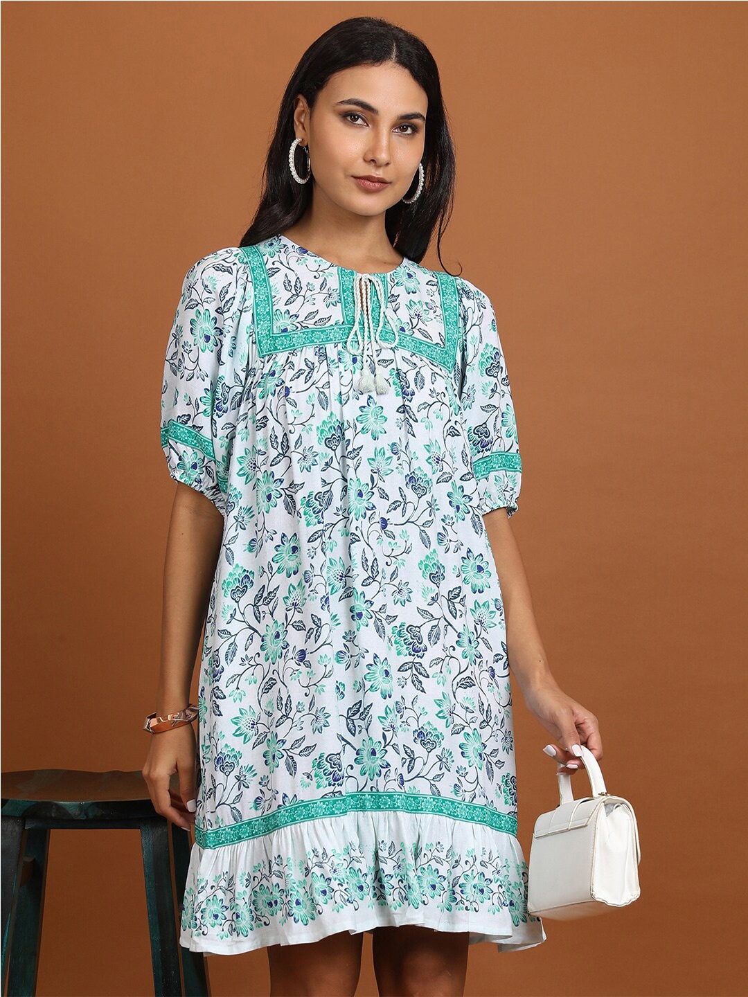 

Vishudh White & Blue Floral Printed A-Line Dress