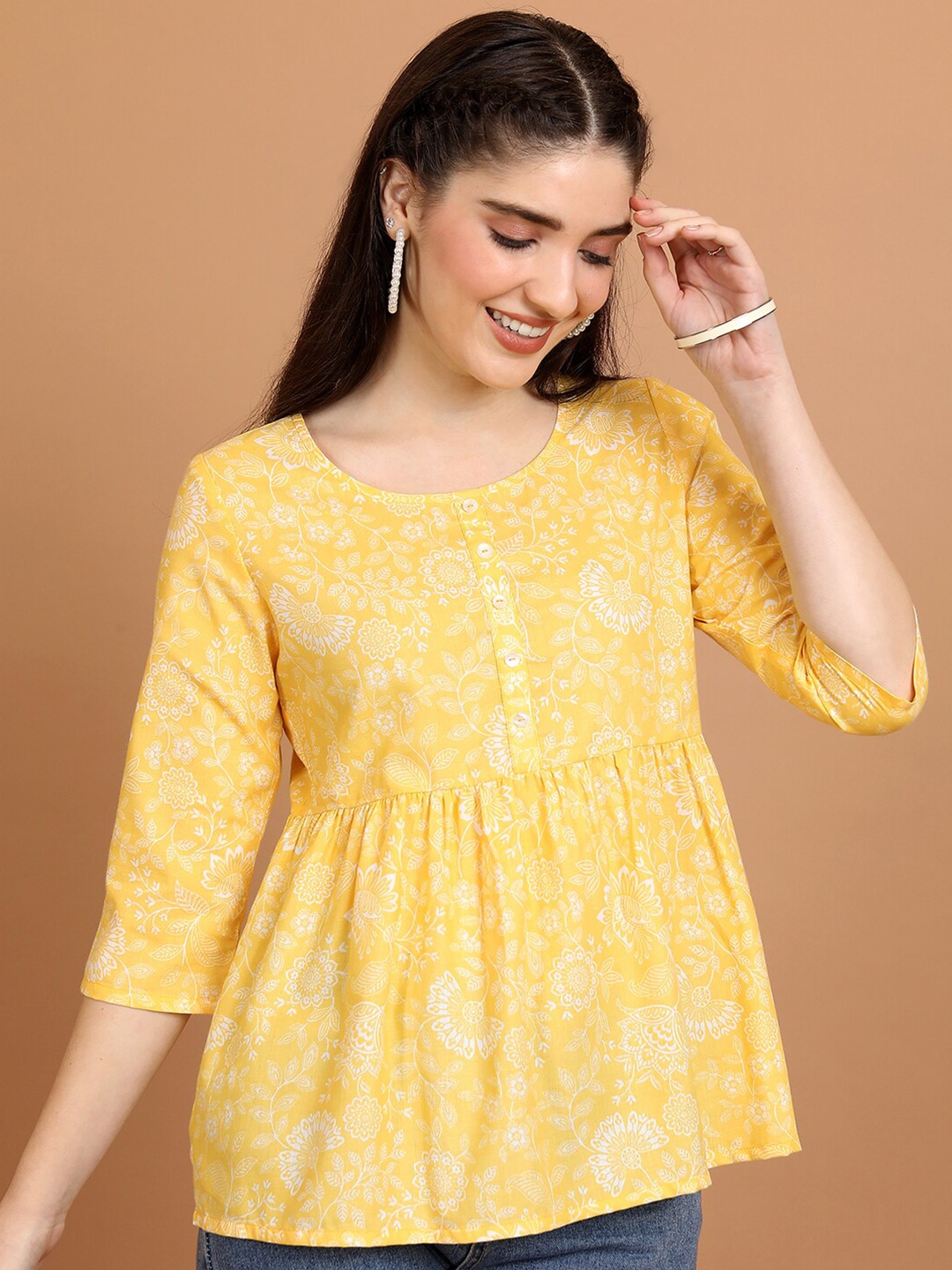 

Vishudh Yellow & White Floral Printed Peplum Top