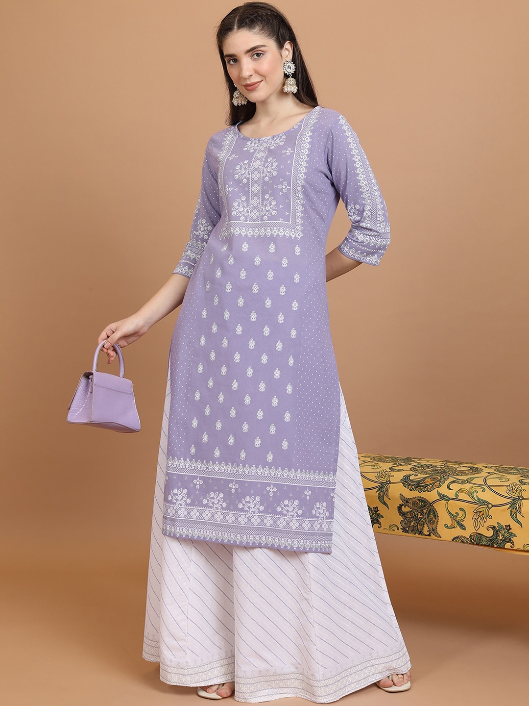 

Vishudh Floral Printed Regular Pure Cotton Kurta With Palazzos, Lavender
