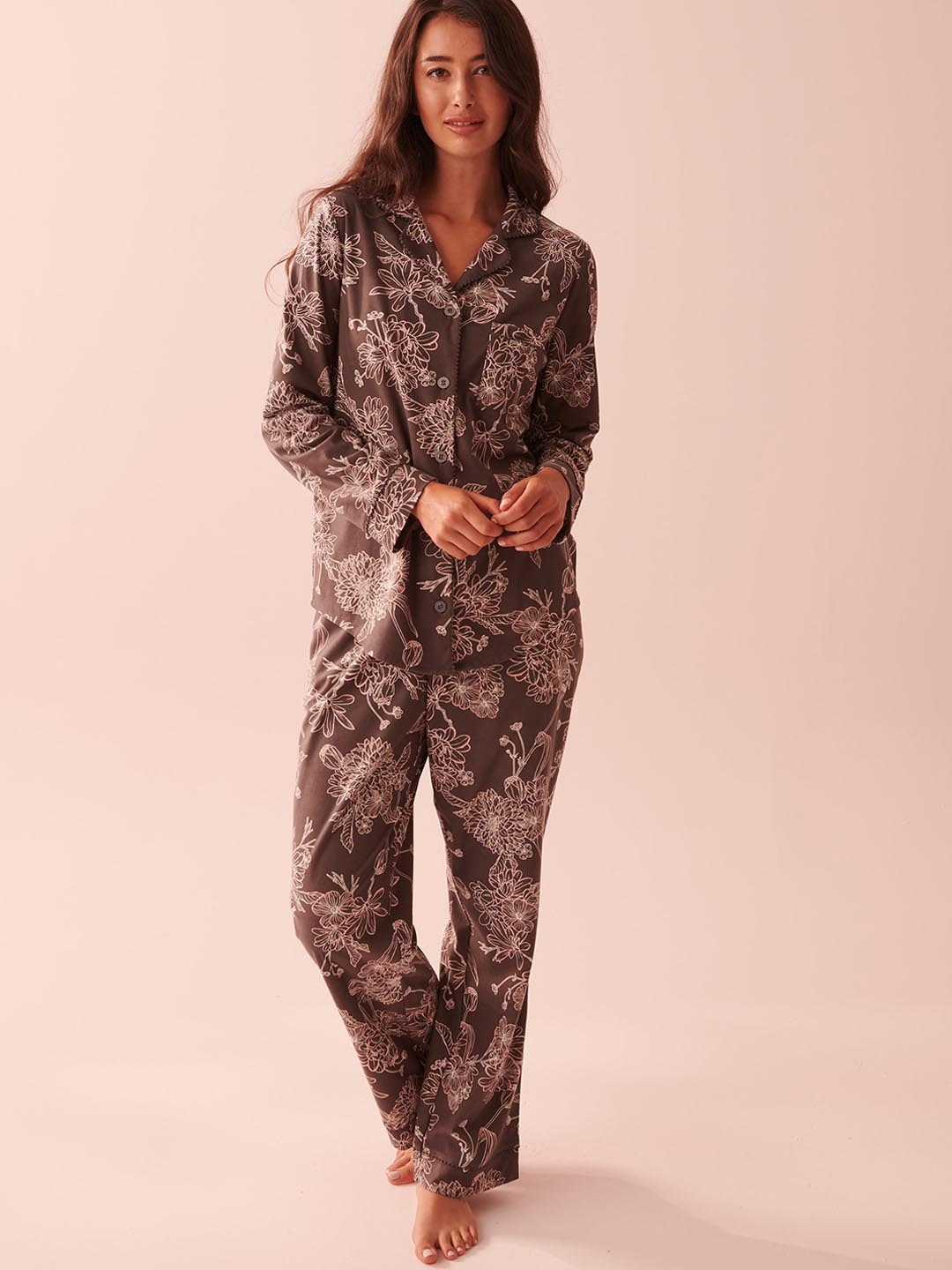

La Vie en Rose Floral Printed Night suit, Grey