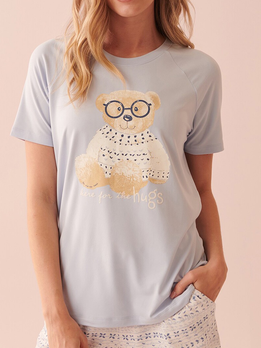 

La Vie en Rose Nerdy Bear Printed T-shirt, Blue