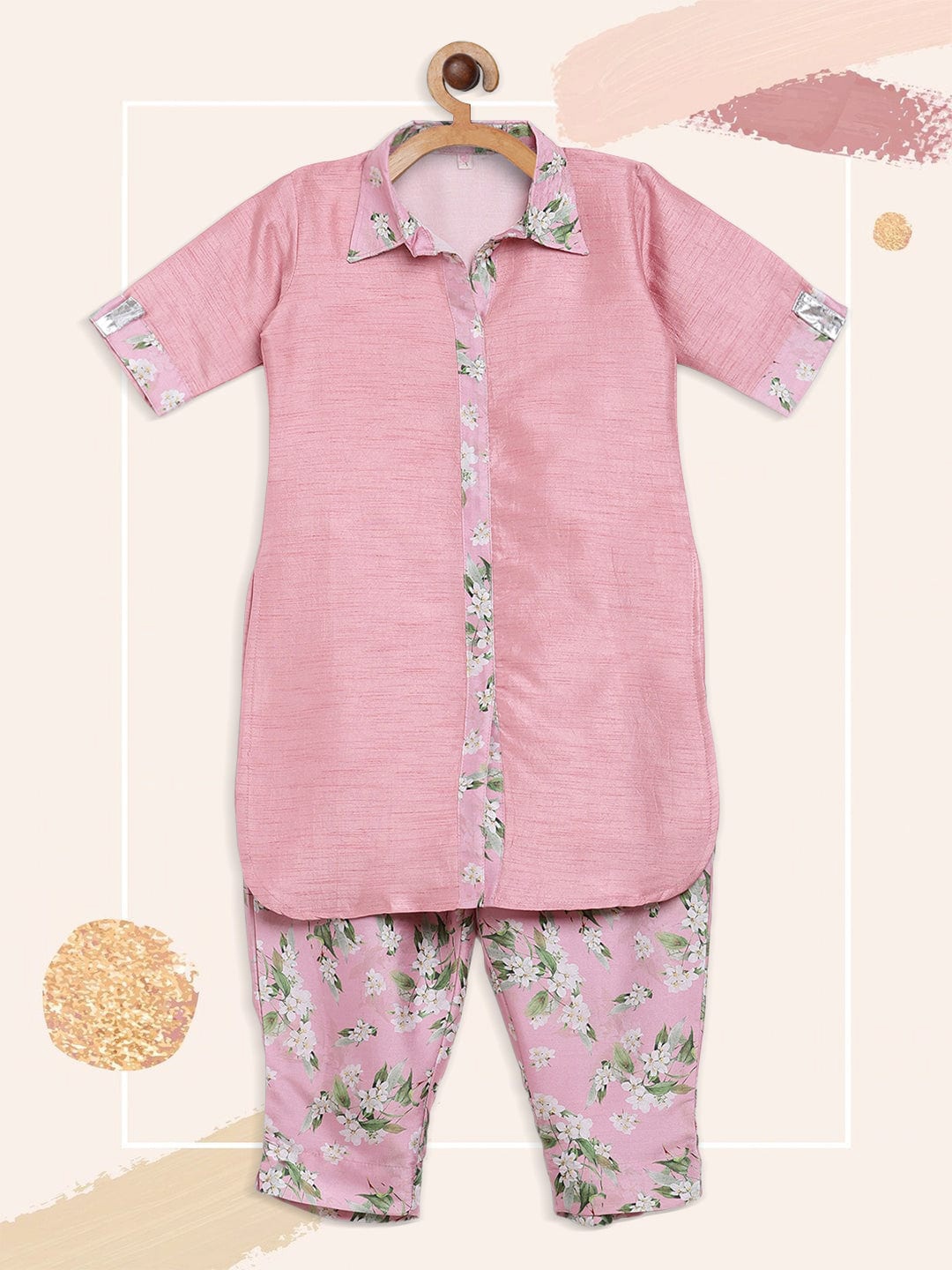 

AHALYAA KIDS Girls Floral Printed Shirt Collar Kurta With Trousers, Pink