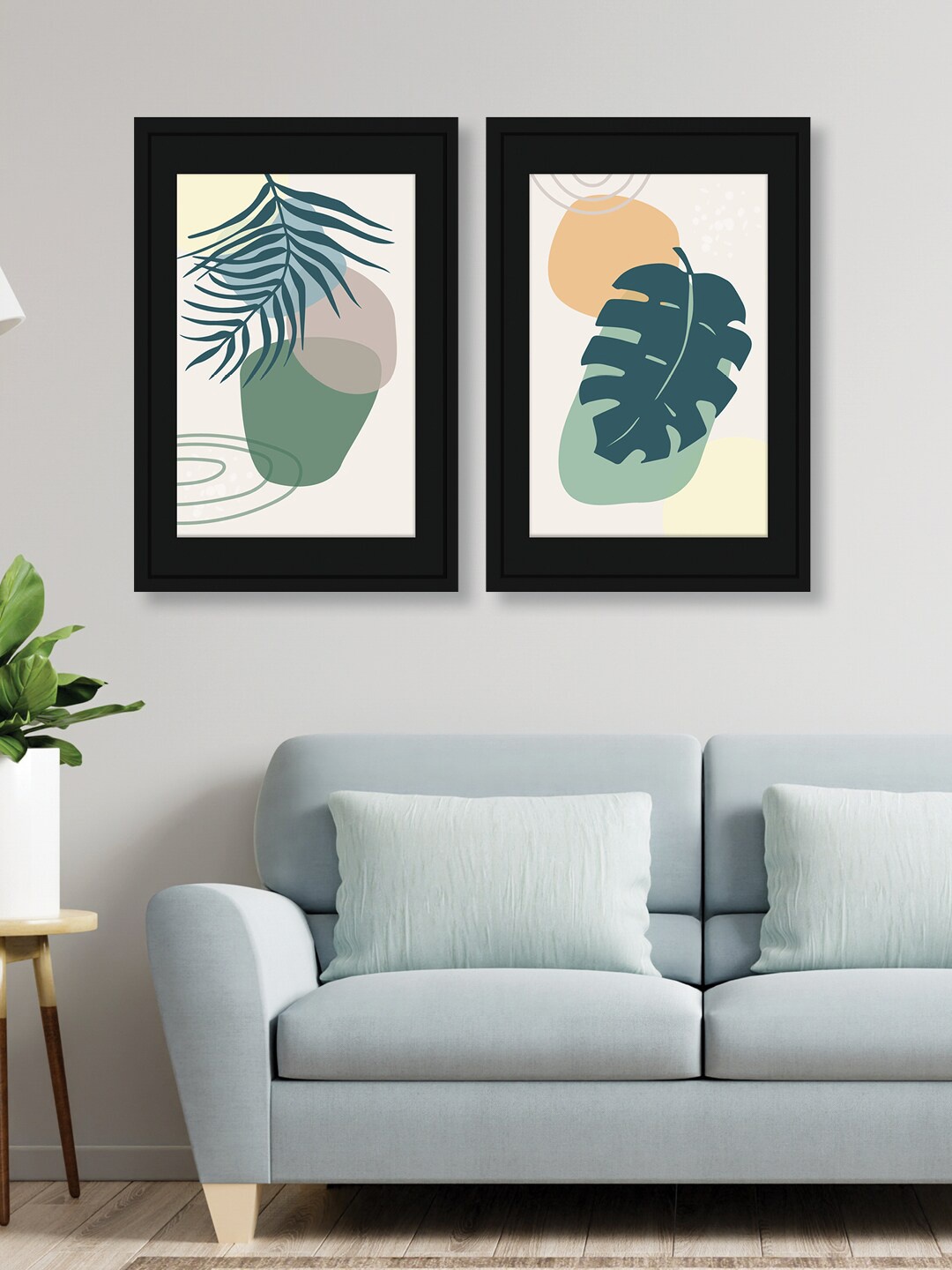 

RANDOM Black 2 Pieces Botanical Wall Art