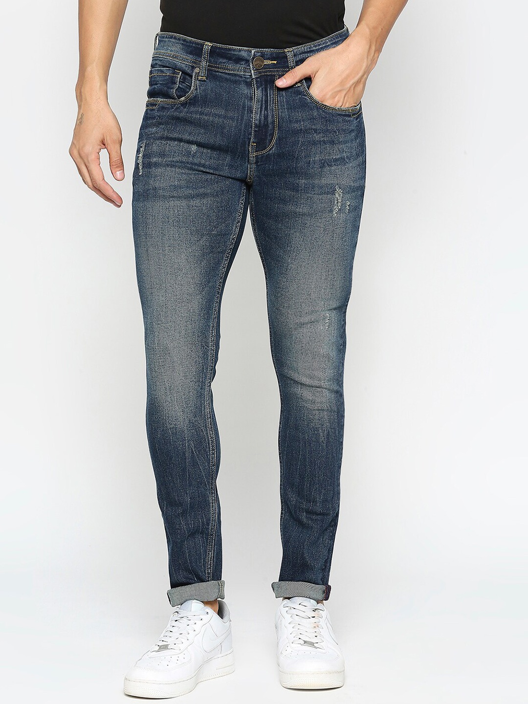 

Being Human Men Skinny Fit Mid-Rise Heavy Fade Stretchable Jeans, Blue