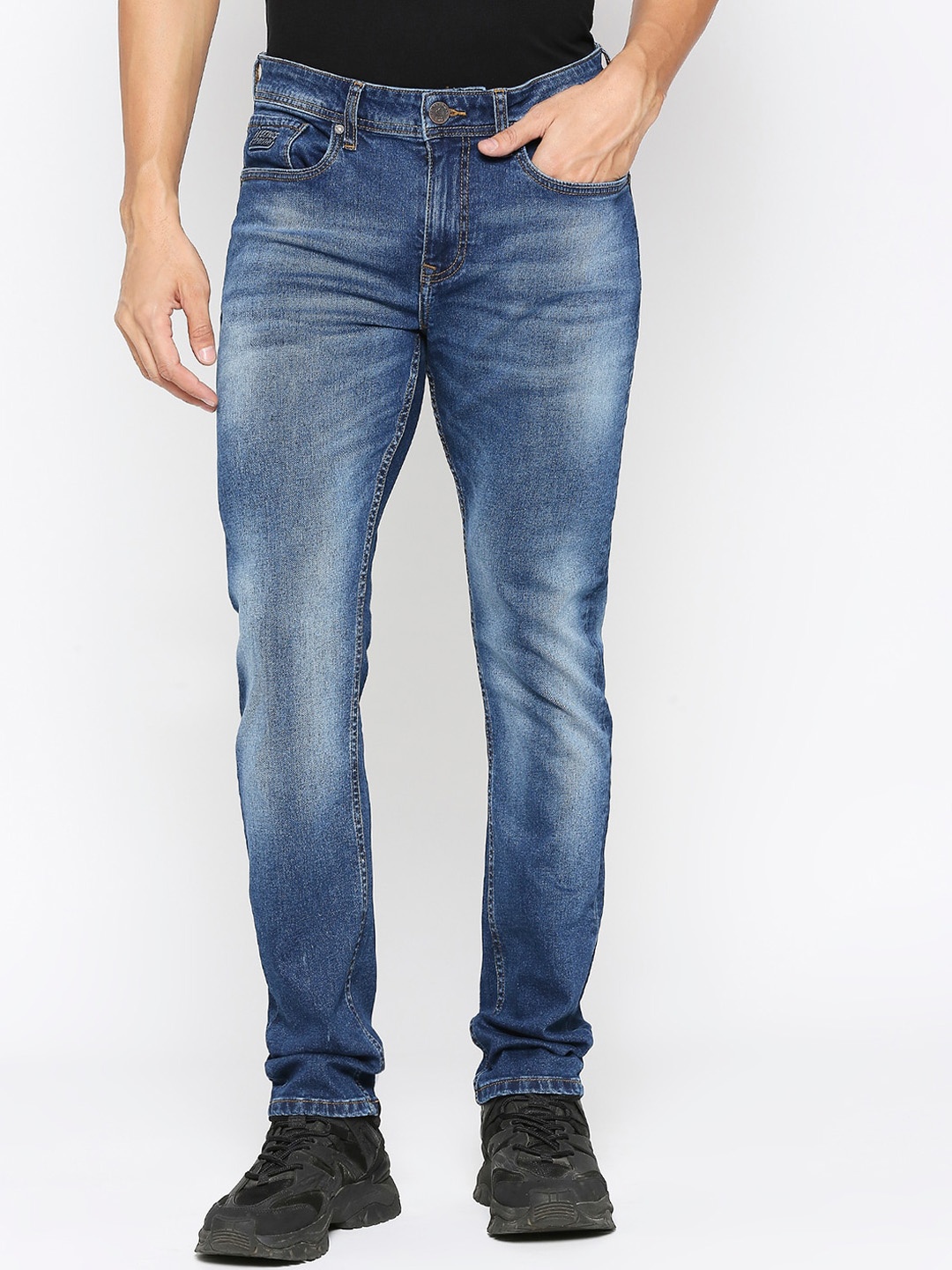 Being Human Men Slim Fit Mid-Rise Clean Look Stretchable Jeans