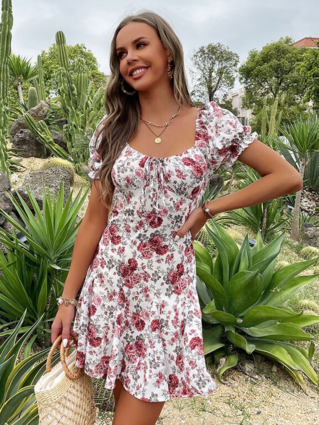 

StyleCast White & Red Floral Printed Tie-Up Neck Puff Sleeves A-Line Dress