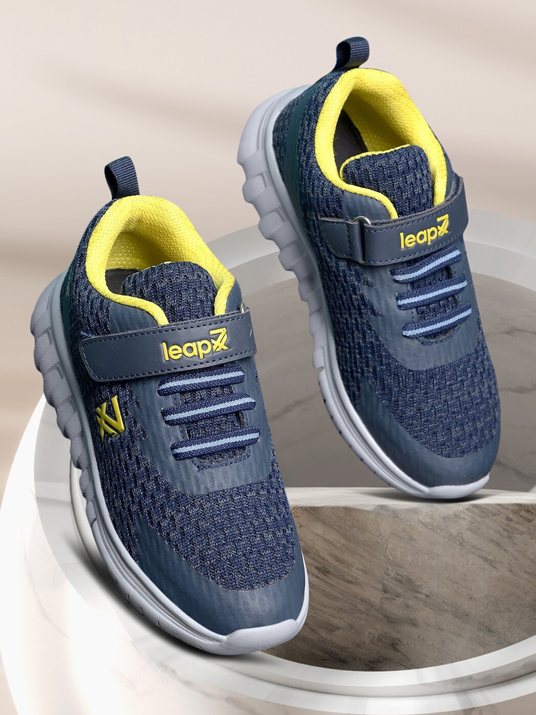 

Liberty Kids RIDER Velcro Running Shoes, Navy blue