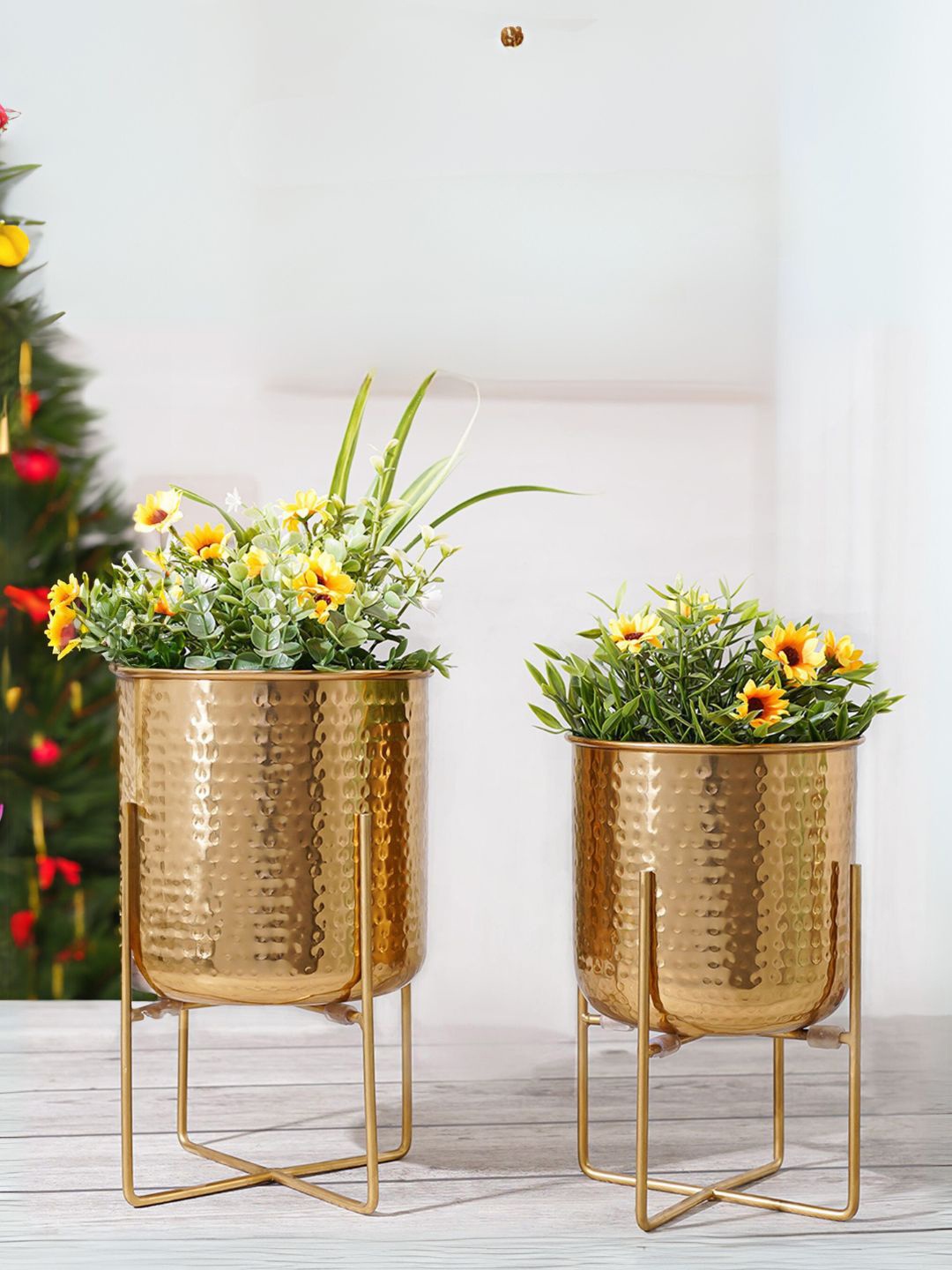 

BEHOMA Set of 2 Small & Medium Golden Hammered Metal Planter With Stand, Gold