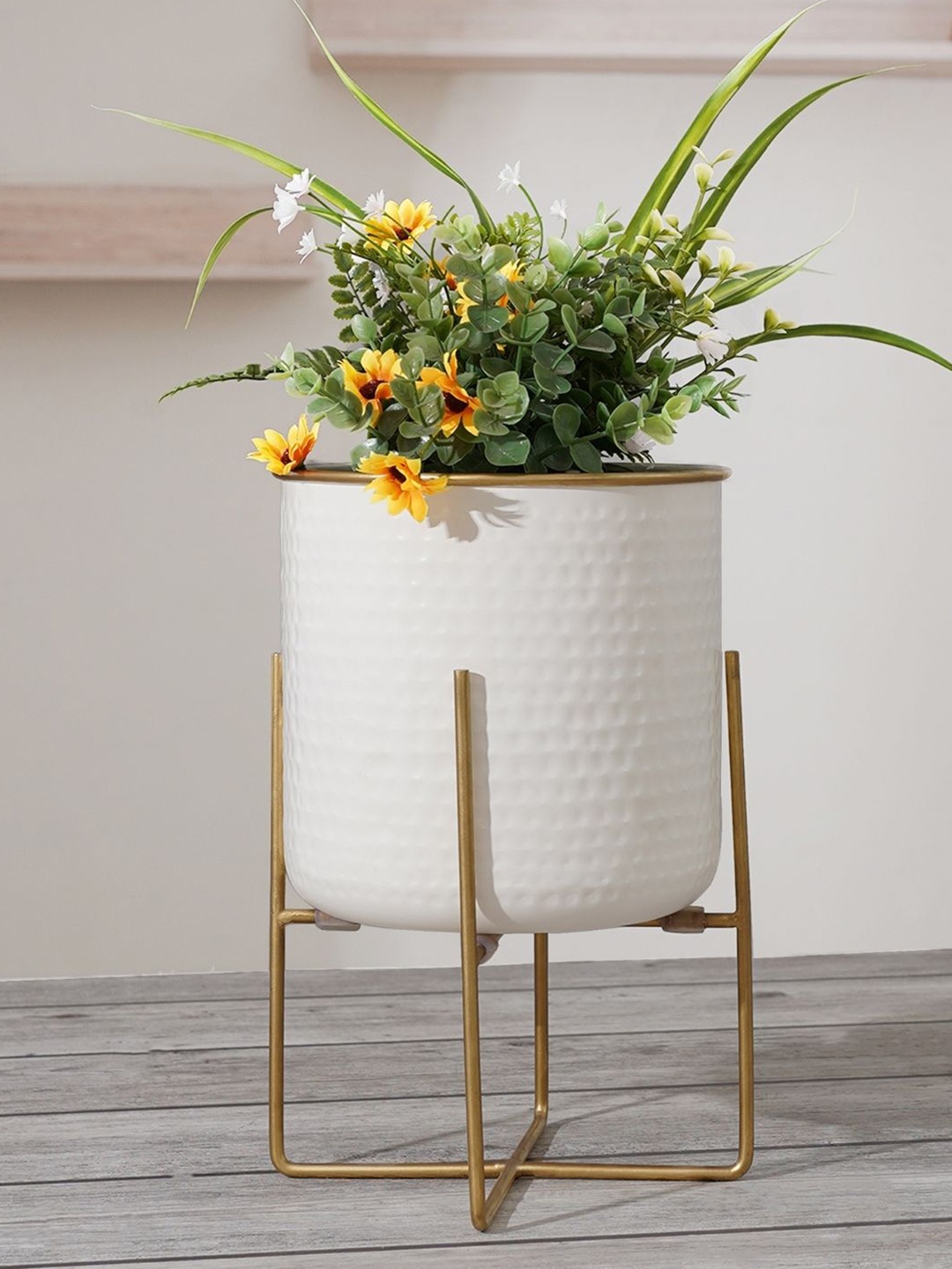BEHOMA White Hammered Planter With Stand