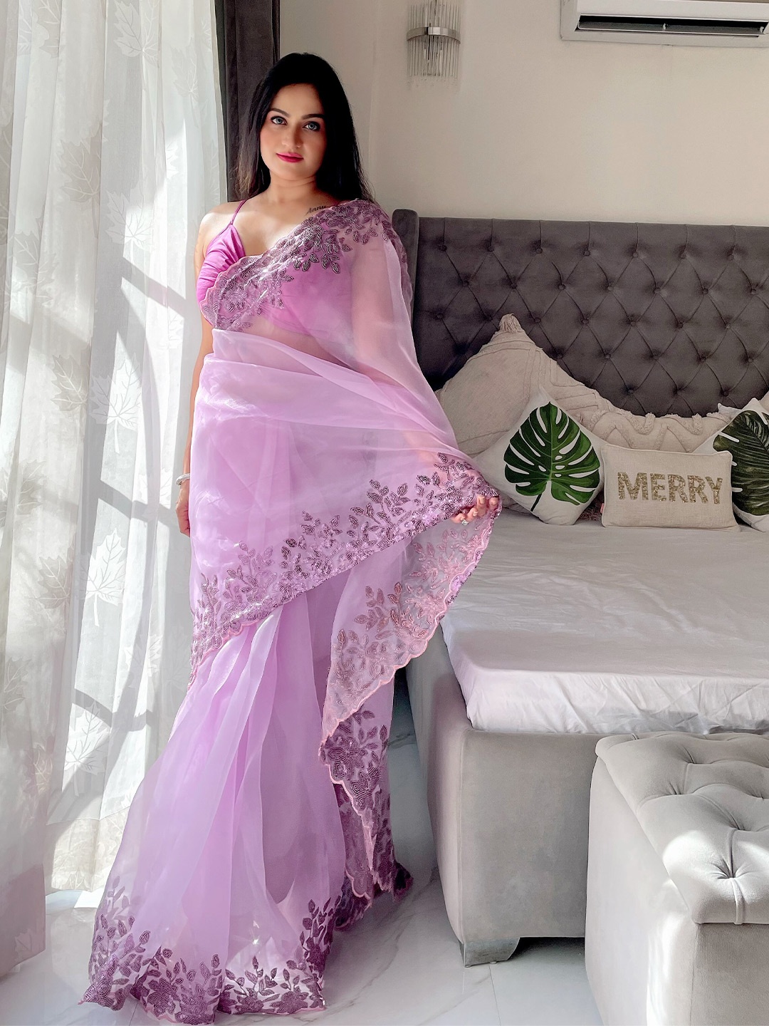 

Anouk Lavender & White Embellished Sequinned Saree