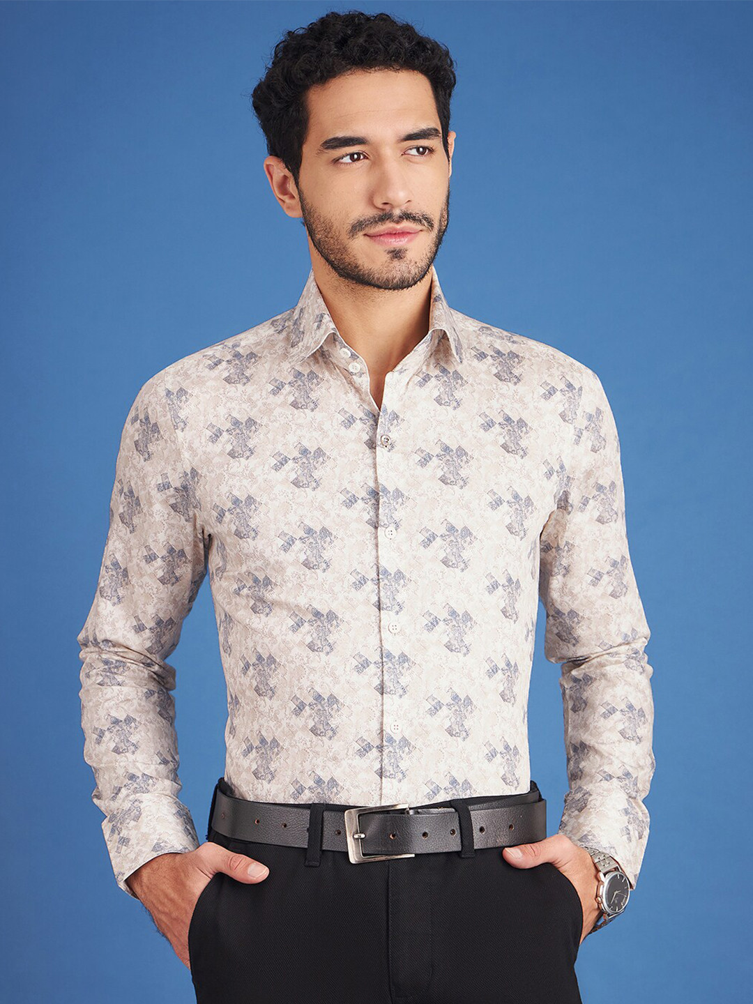 

LOUIS STITCH Comfort Fit Floral Printed Club Collar Pure Cotton Formal Shirt, Cream