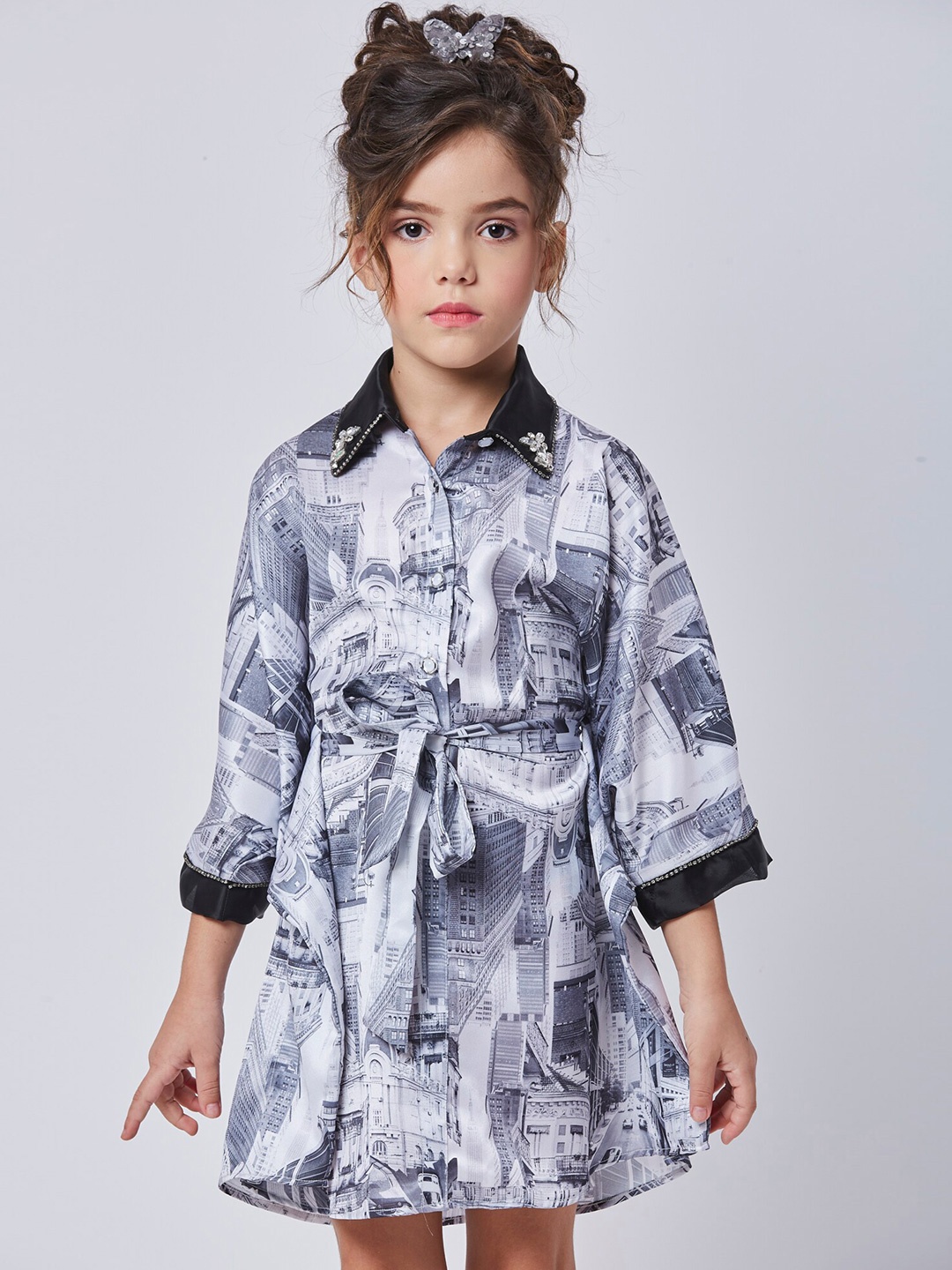 

Peppermint Abstract Printed Tie Ups Kaftan Dress, Black