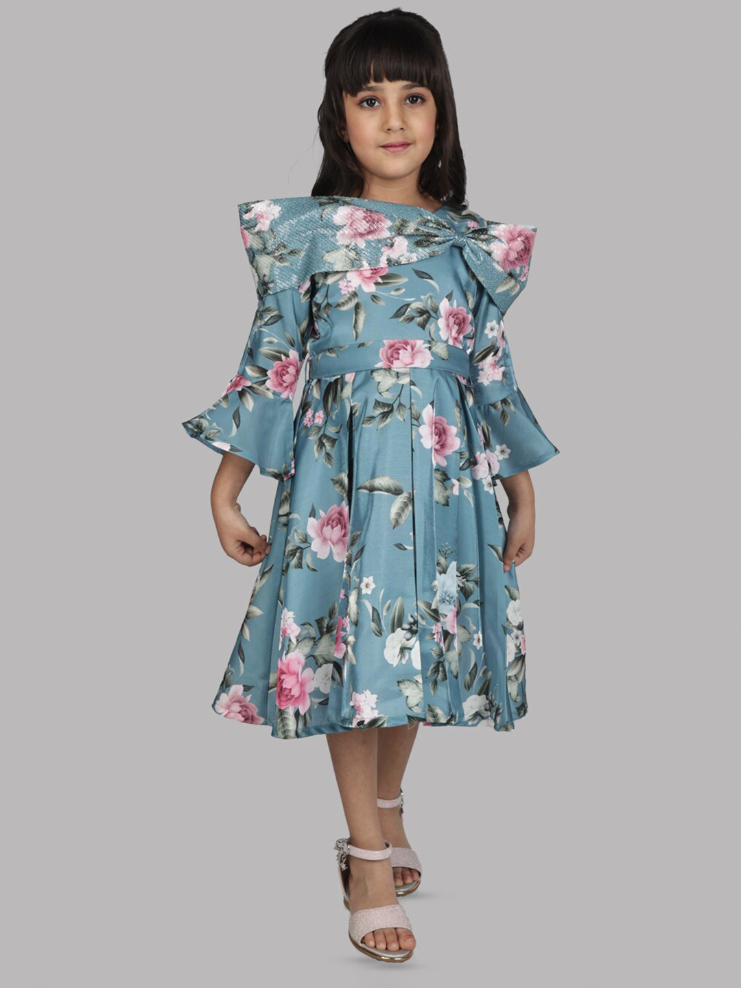 

Peppermint Floral Printed Bell Sleeves Fit and Flare Dress, Teal