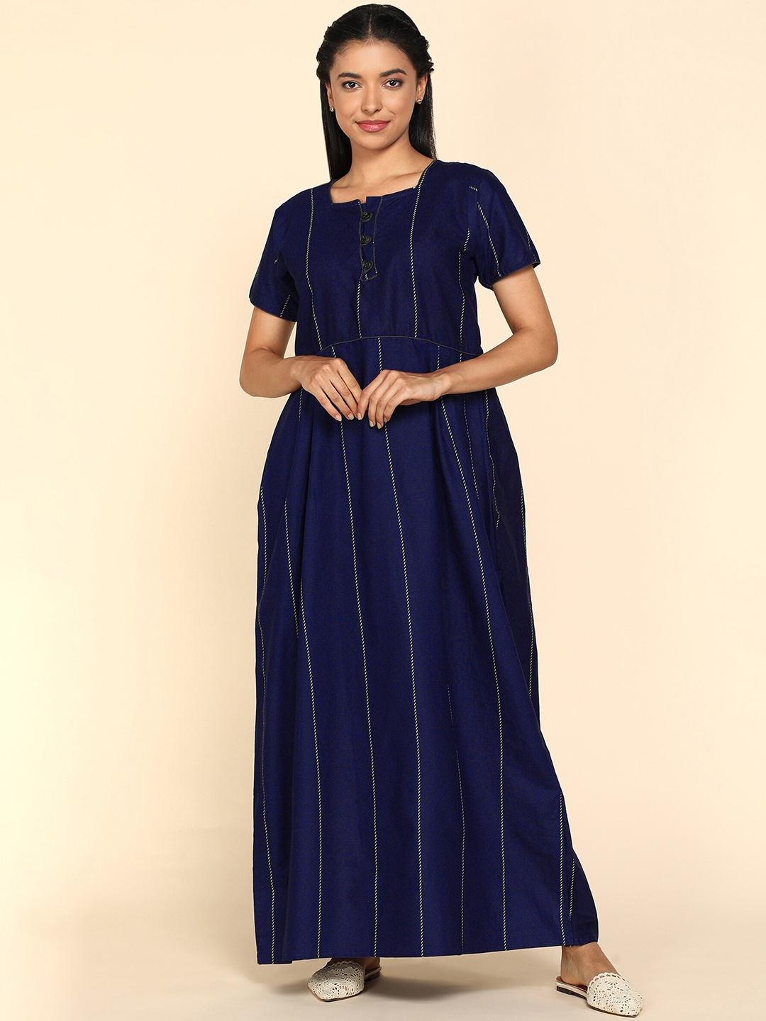 

Pranjul Striped Pure Cotton Maxi Nightdress, Navy blue