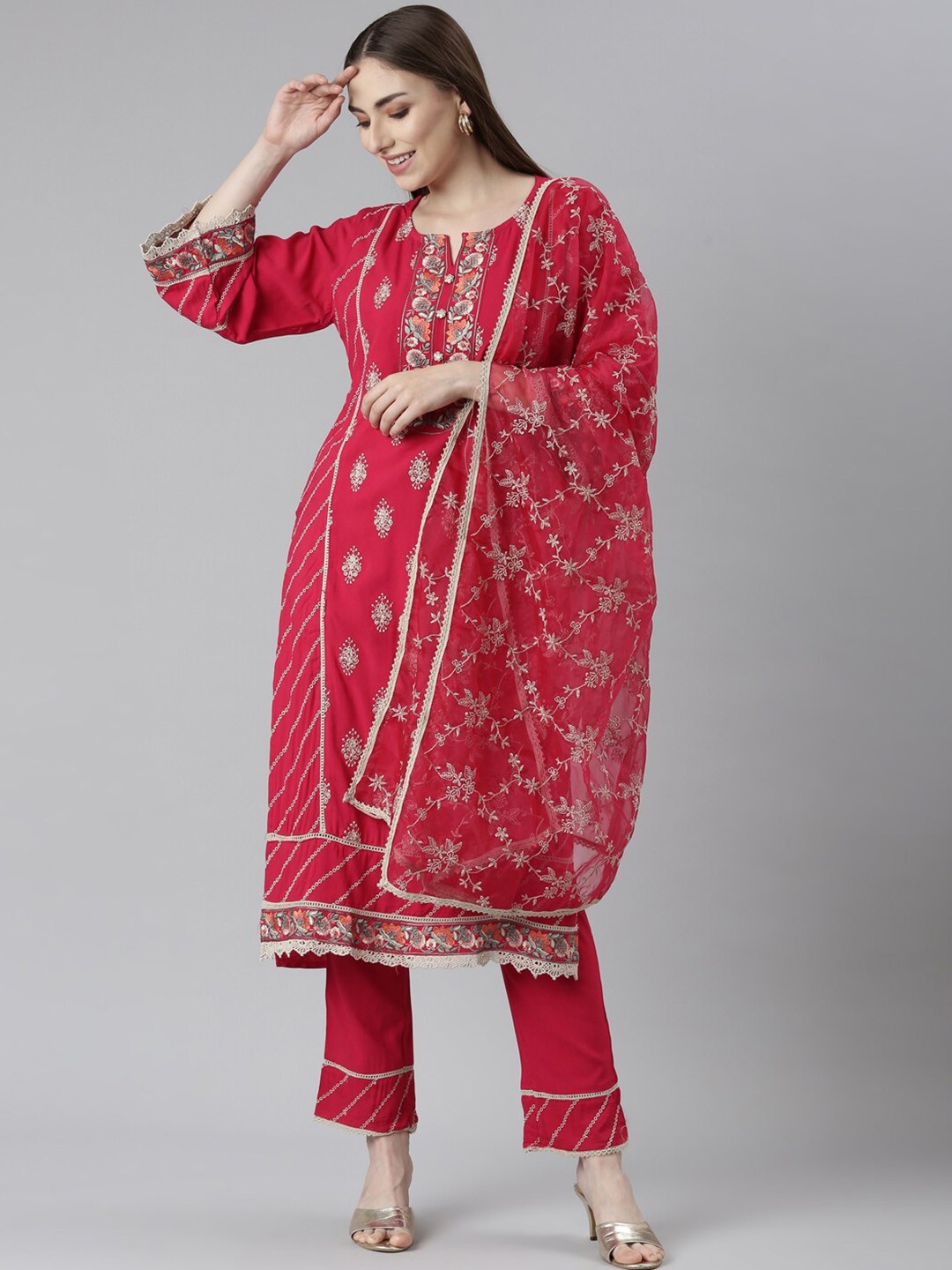 

Neerus Floral Embroidered Kurta With Trousers & Dupatta, Pink