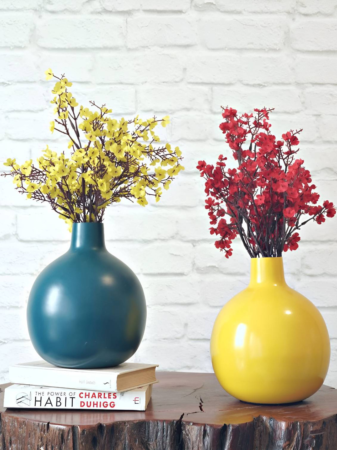 

BEHOMA 2 Pcs Blue & Yellow Solid Bud Flower Metal Vases