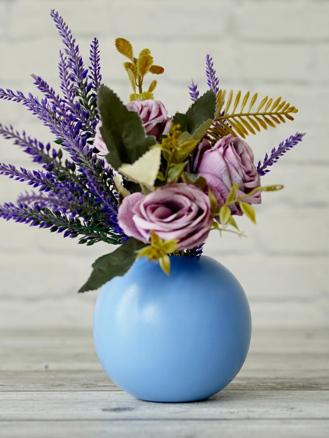 

BEHOMA Blue Metal Small Ball Flower Vase