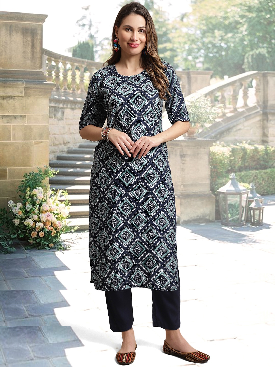 

arangya Printed Kurta with Trousers, Navy blue