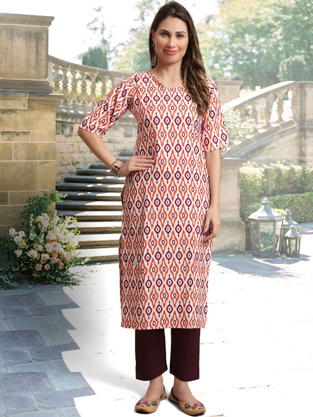

arangya Geometric Printed Straight Kurta with Trouser, Orange